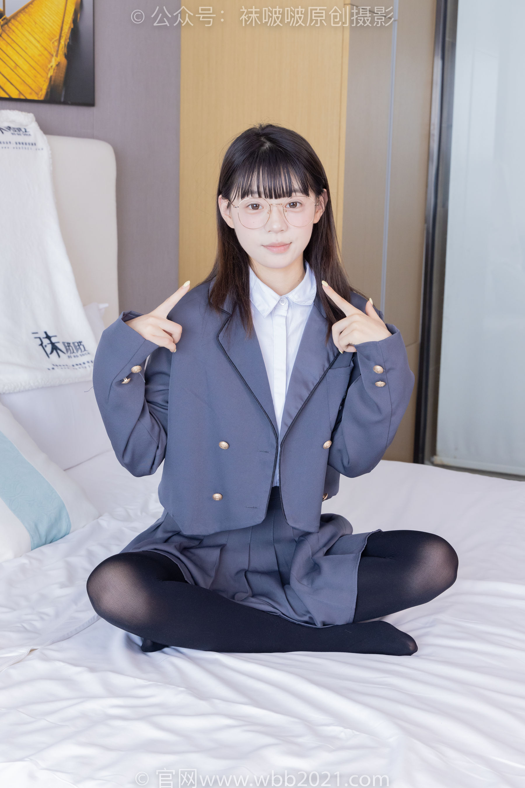 BoBoSocks袜啵啵 No.402 糯米 -皮鞋、厚黑丝、学院jk