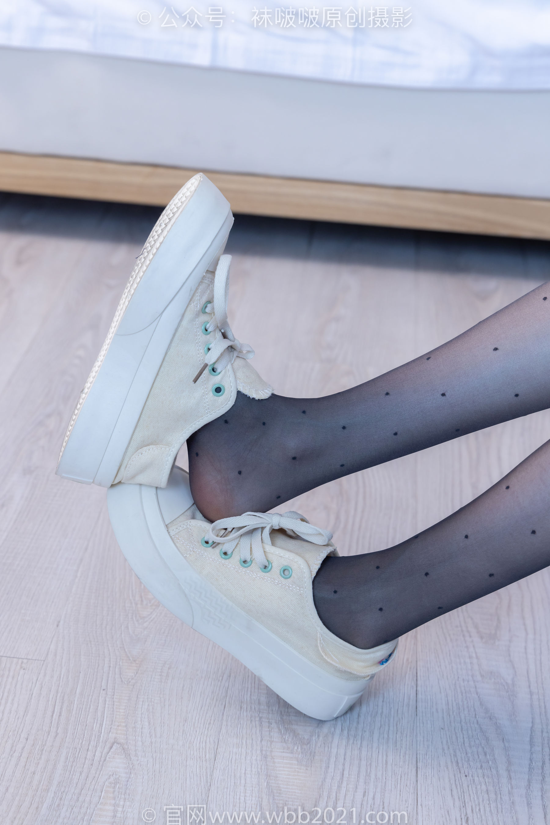BoBoSocks袜啵啵 No.403 稚予 -高跟鞋、板鞋、波点黑丝、波点白丝