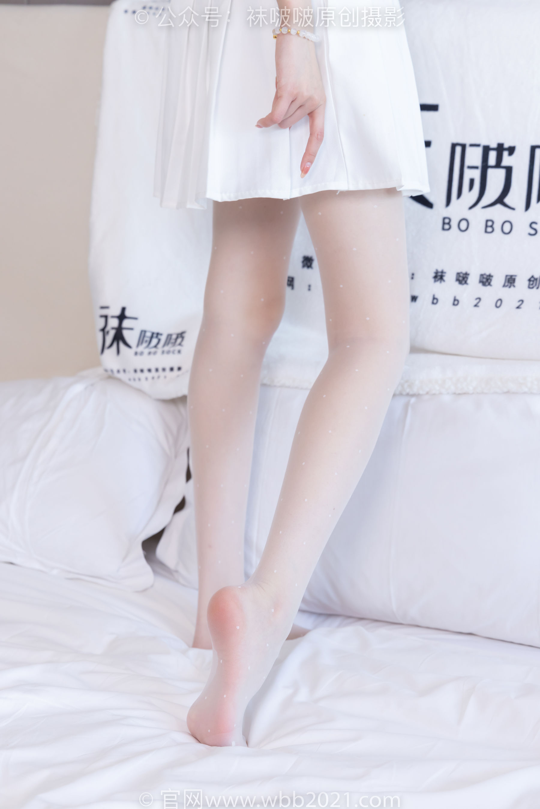 BoBoSocks袜啵啵 No.403 稚予 -高跟鞋、板鞋、波点黑丝、波点白丝