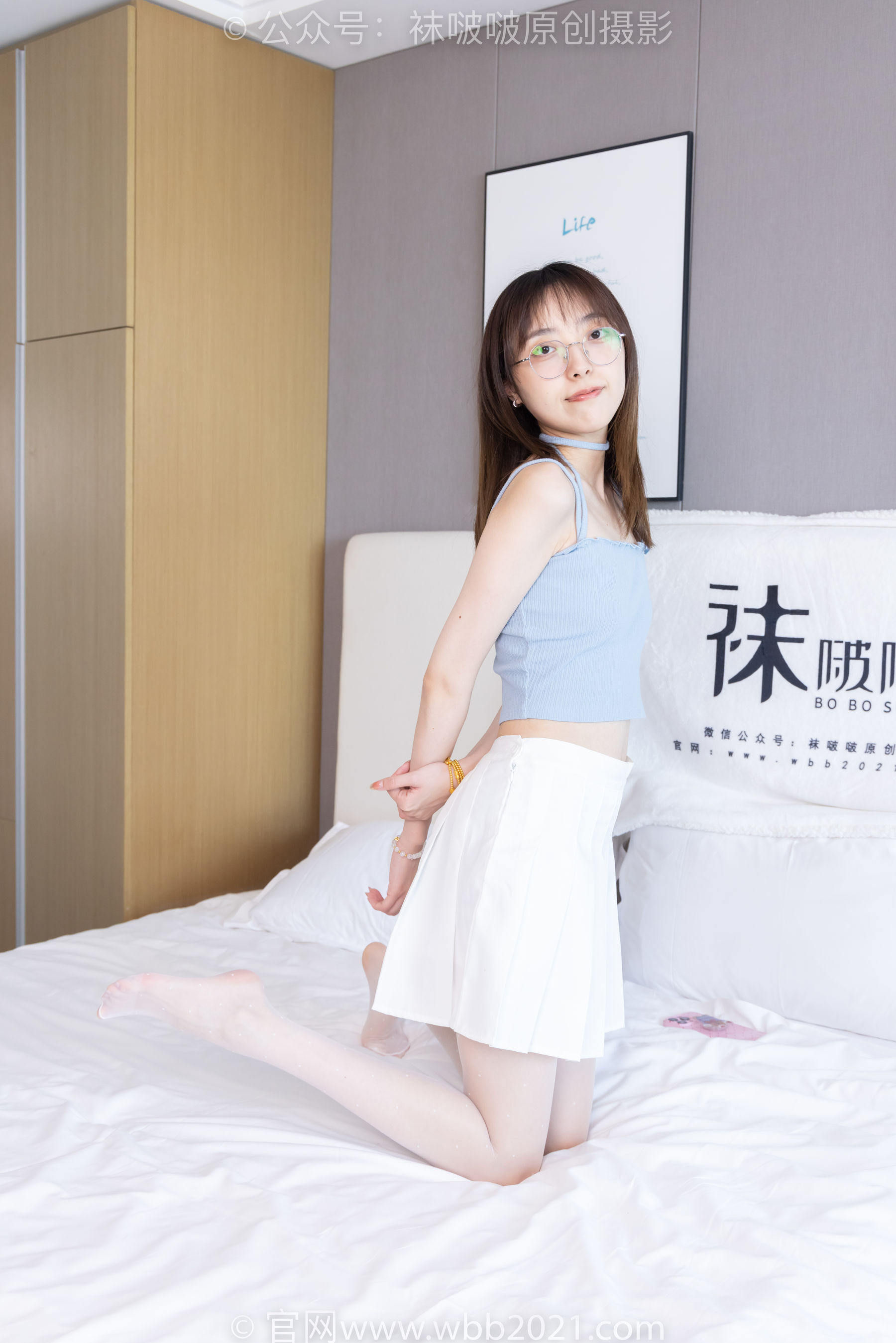 BoBoSocks袜啵啵 No.403 稚予 -高跟鞋、板鞋、波点黑丝、波点白丝