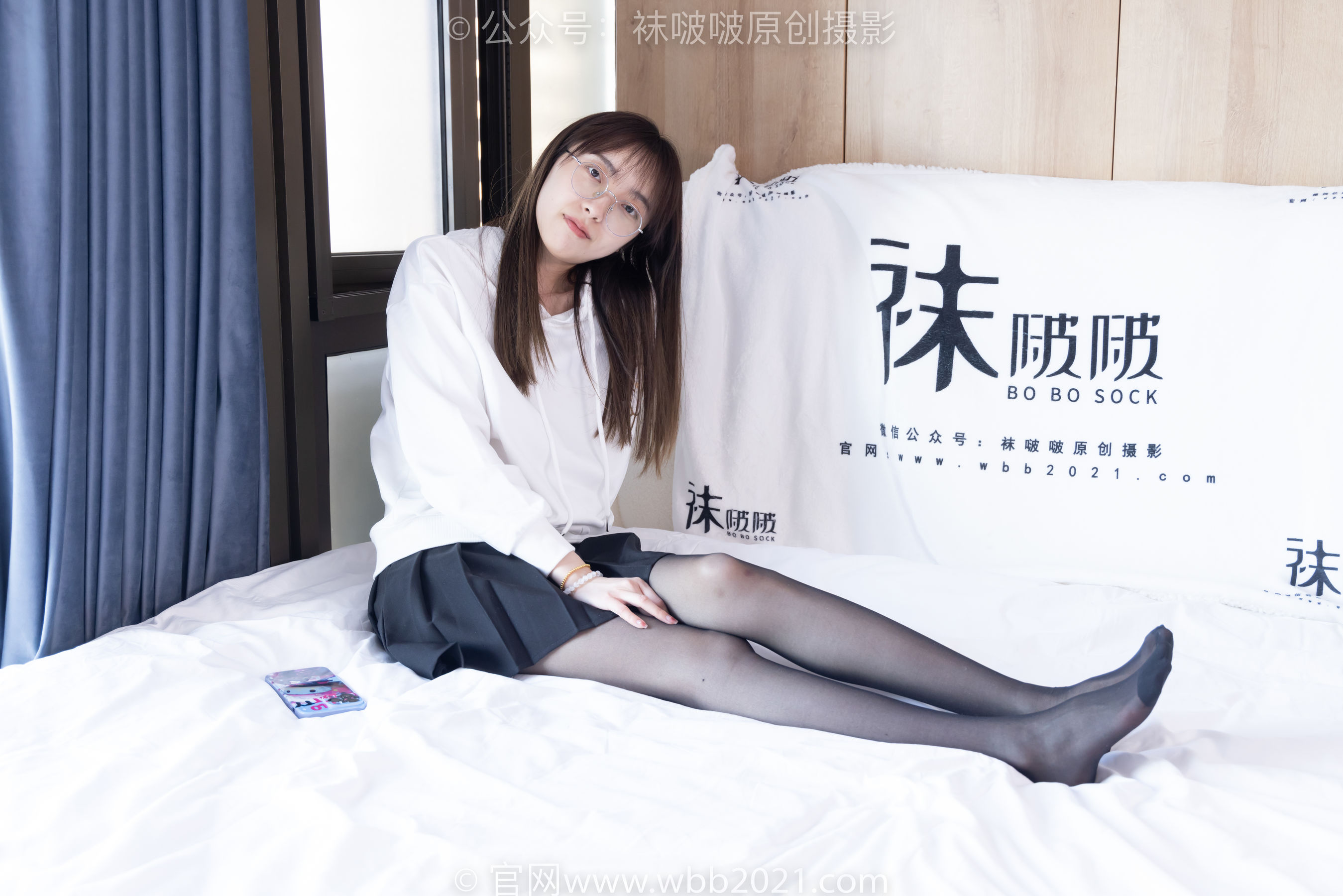 BoBoSocks袜啵啵 No.407 稚予 -板鞋、黑丝