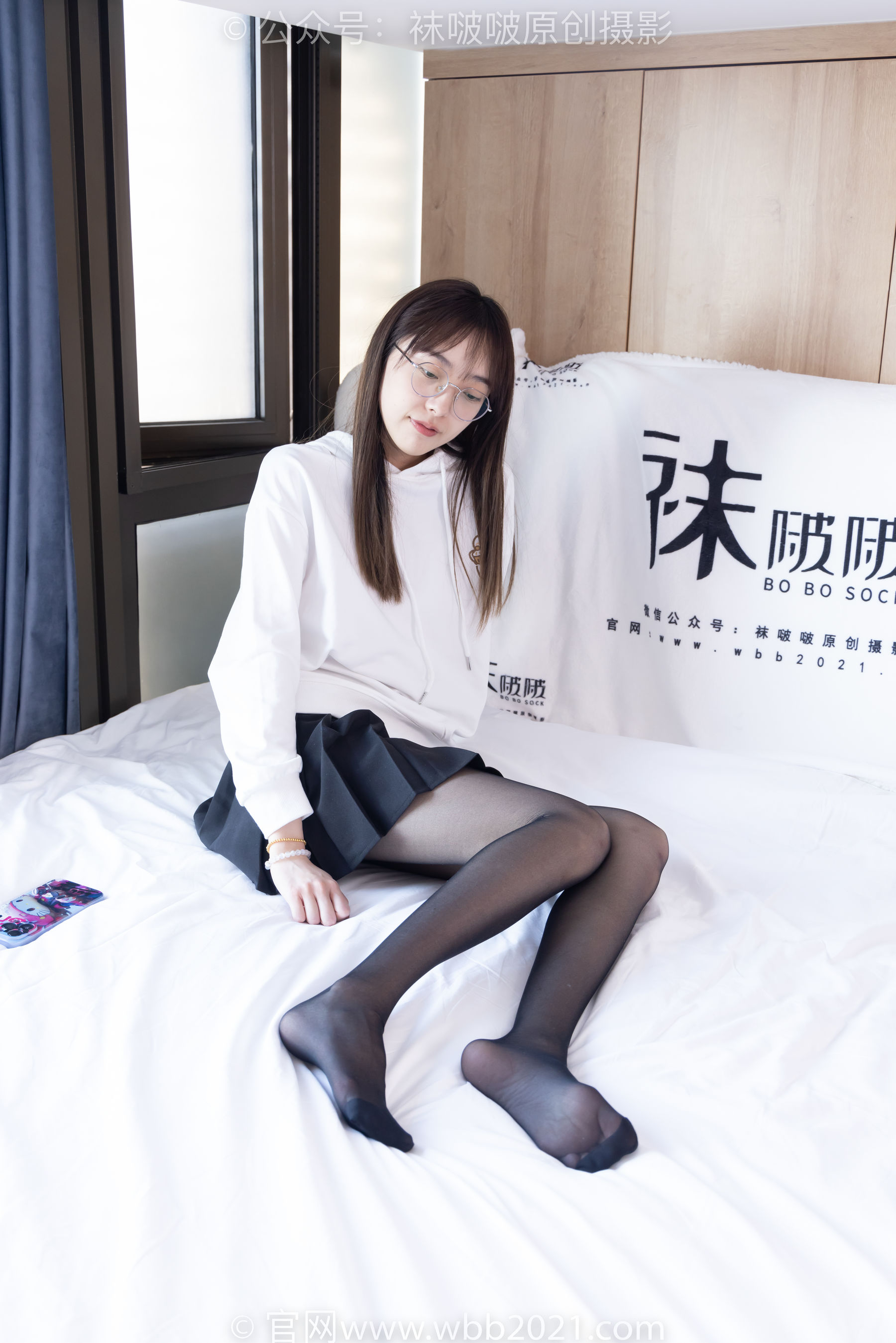 BoBoSocks袜啵啵 No.407 稚予 -板鞋、黑丝