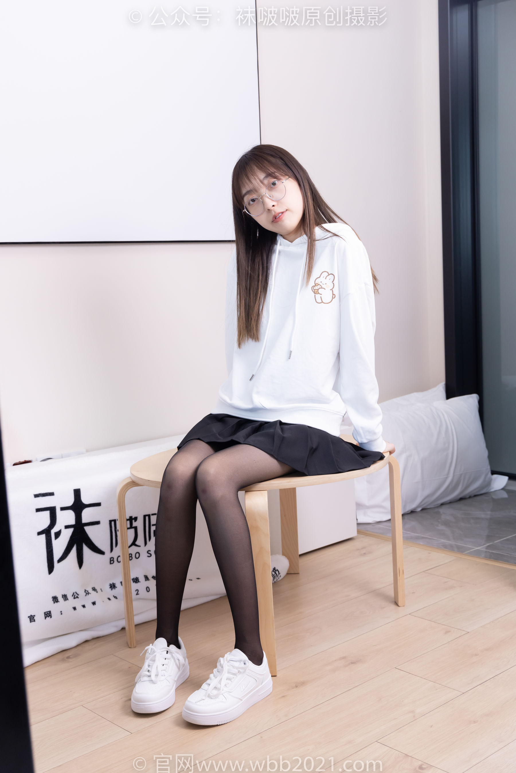 BoBoSocks袜啵啵 No.407 稚予 -板鞋、黑丝