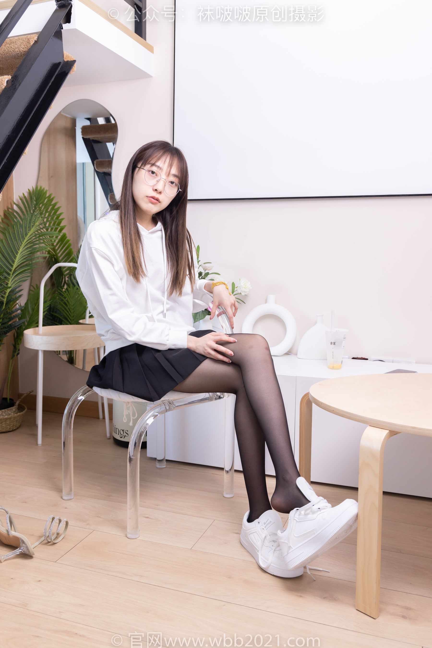 BoBoSocks袜啵啵 No.407 稚予 -板鞋、黑丝