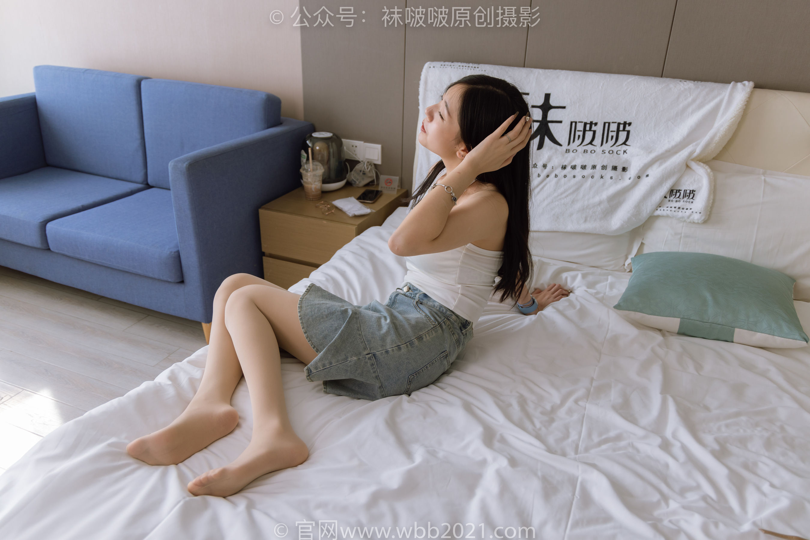 BoBoSocks袜啵啵 No.408 小甜豆 -高跟鞋、厚肉丝、丝袜和裸足踩奶油蛋糕和泡芙剧情