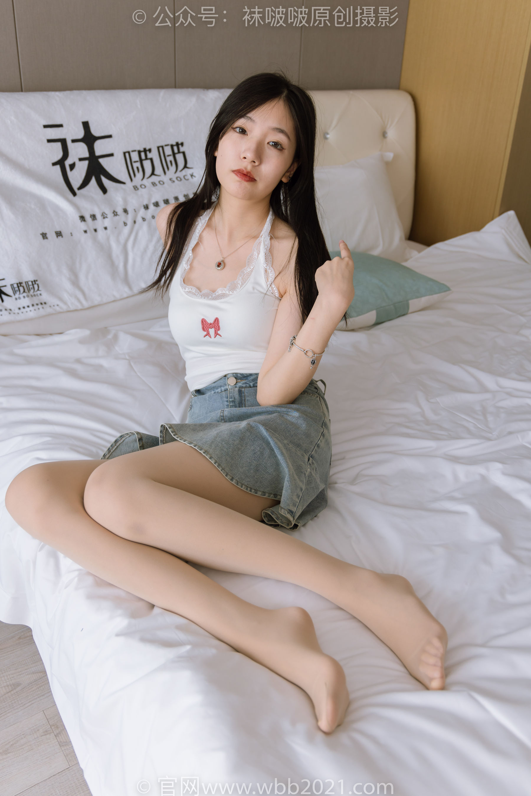 BoBoSocks袜啵啵 No.408 小甜豆 -高跟鞋、厚肉丝、丝袜和裸足踩奶油蛋糕和泡芙剧情