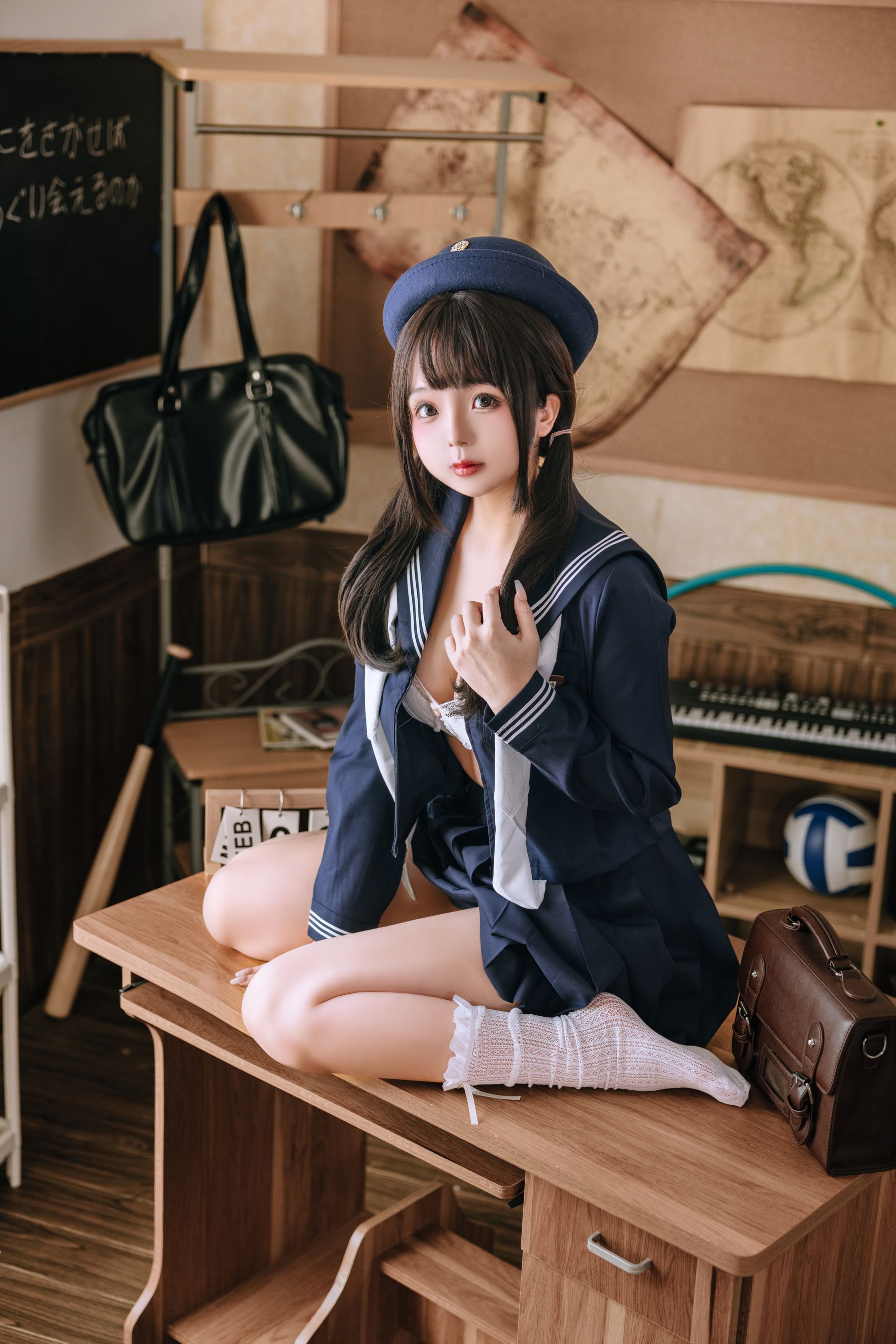 Cosplay日奈娇 - 补习班