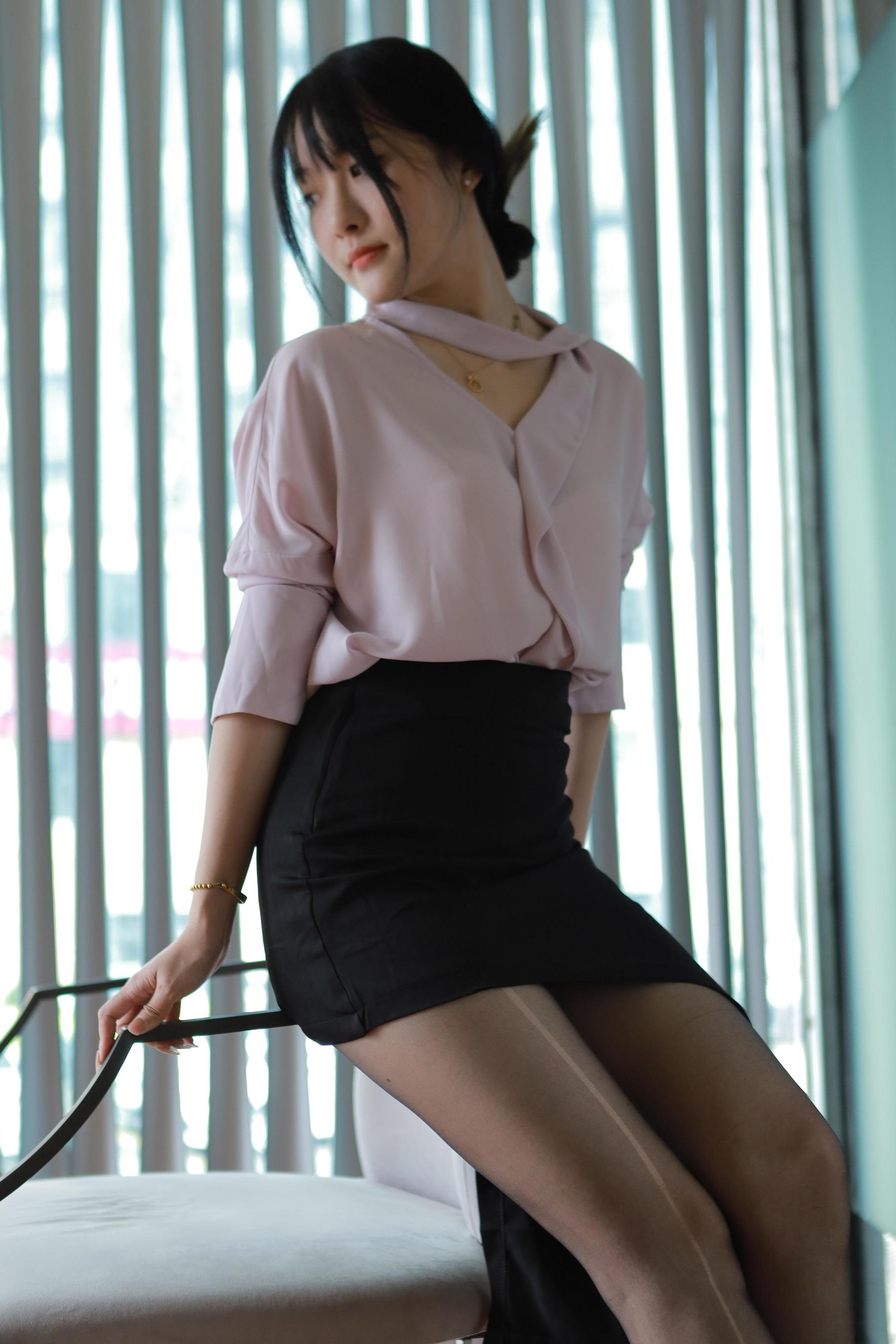 IESS异思趣向 - 模特： 婉萍 《职业黑丝》