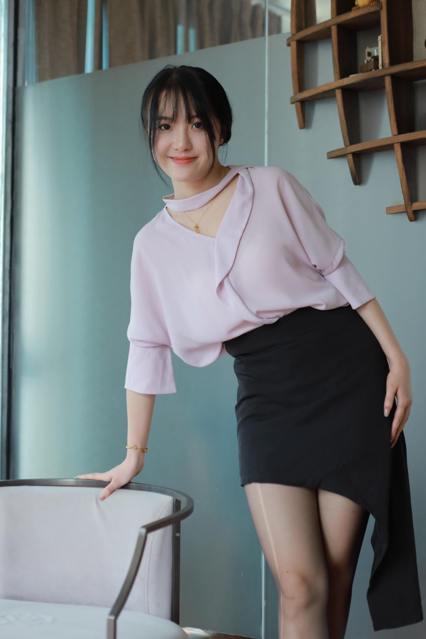 IESS异思趣向 - 模特： 婉萍 《职业黑丝》