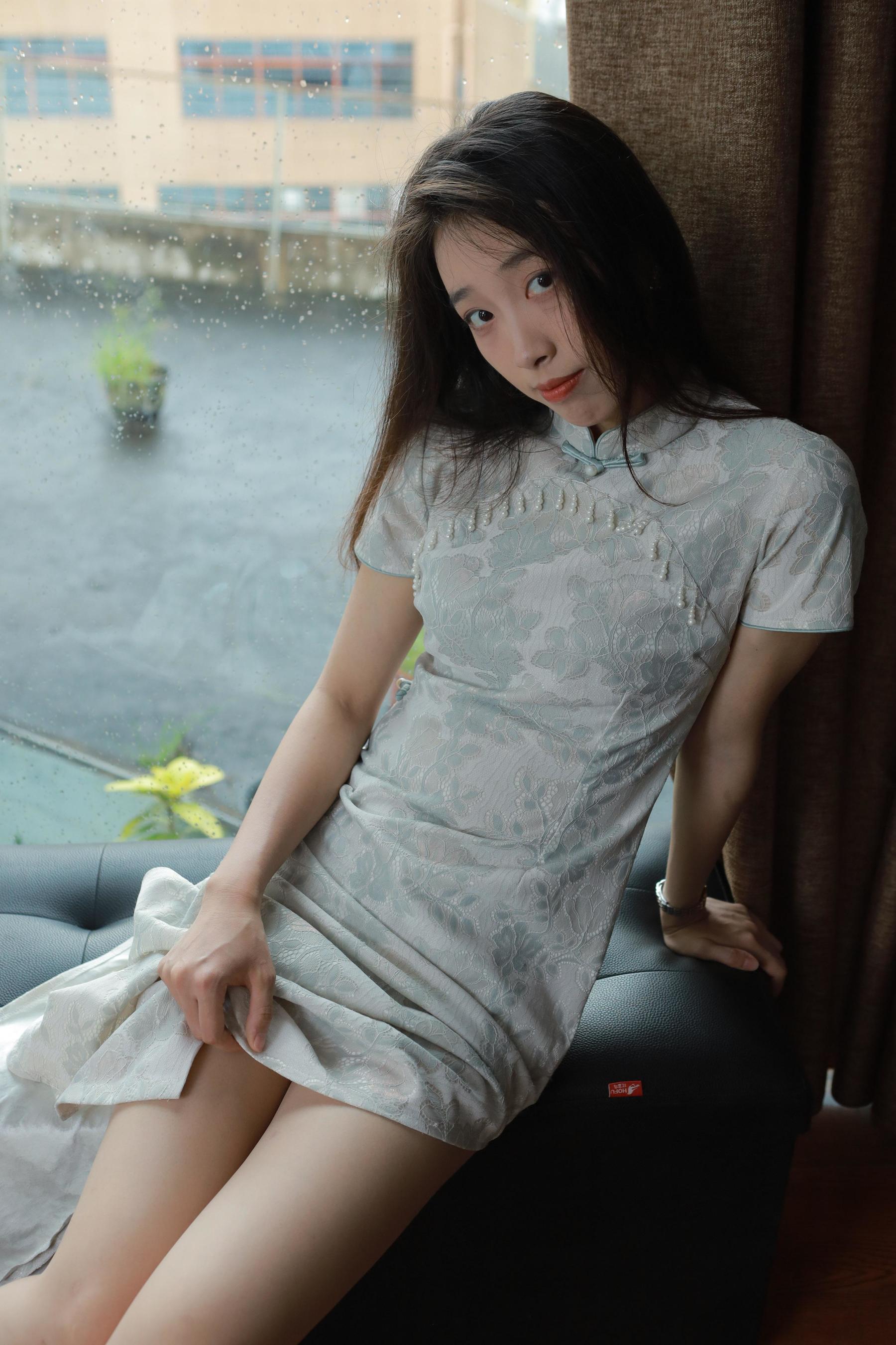 IESS异思趣向 - 模特： 小九 《长腿旗袍（下）》