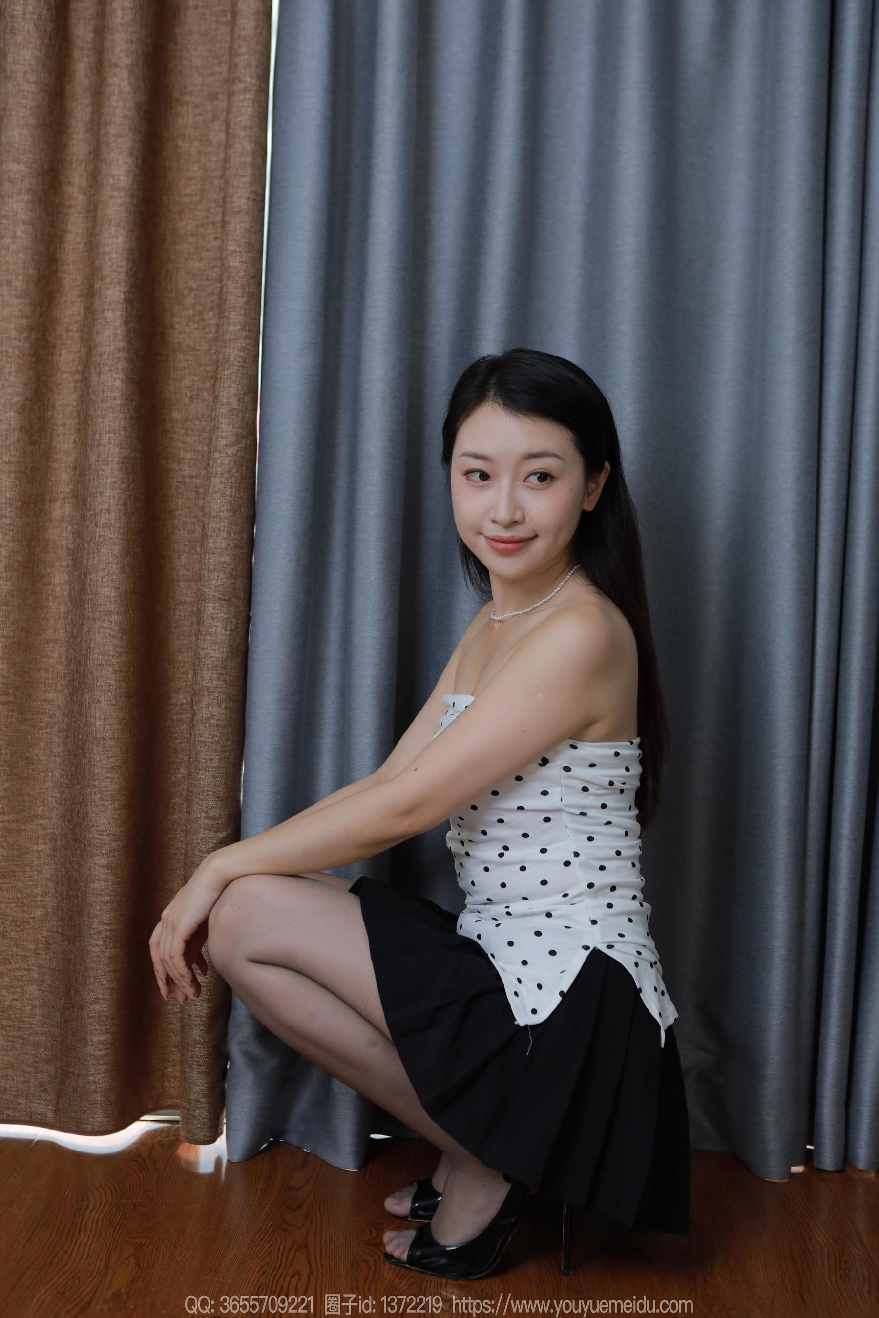 IESS异思趣向 - 模特： 小婕 《波点套装》