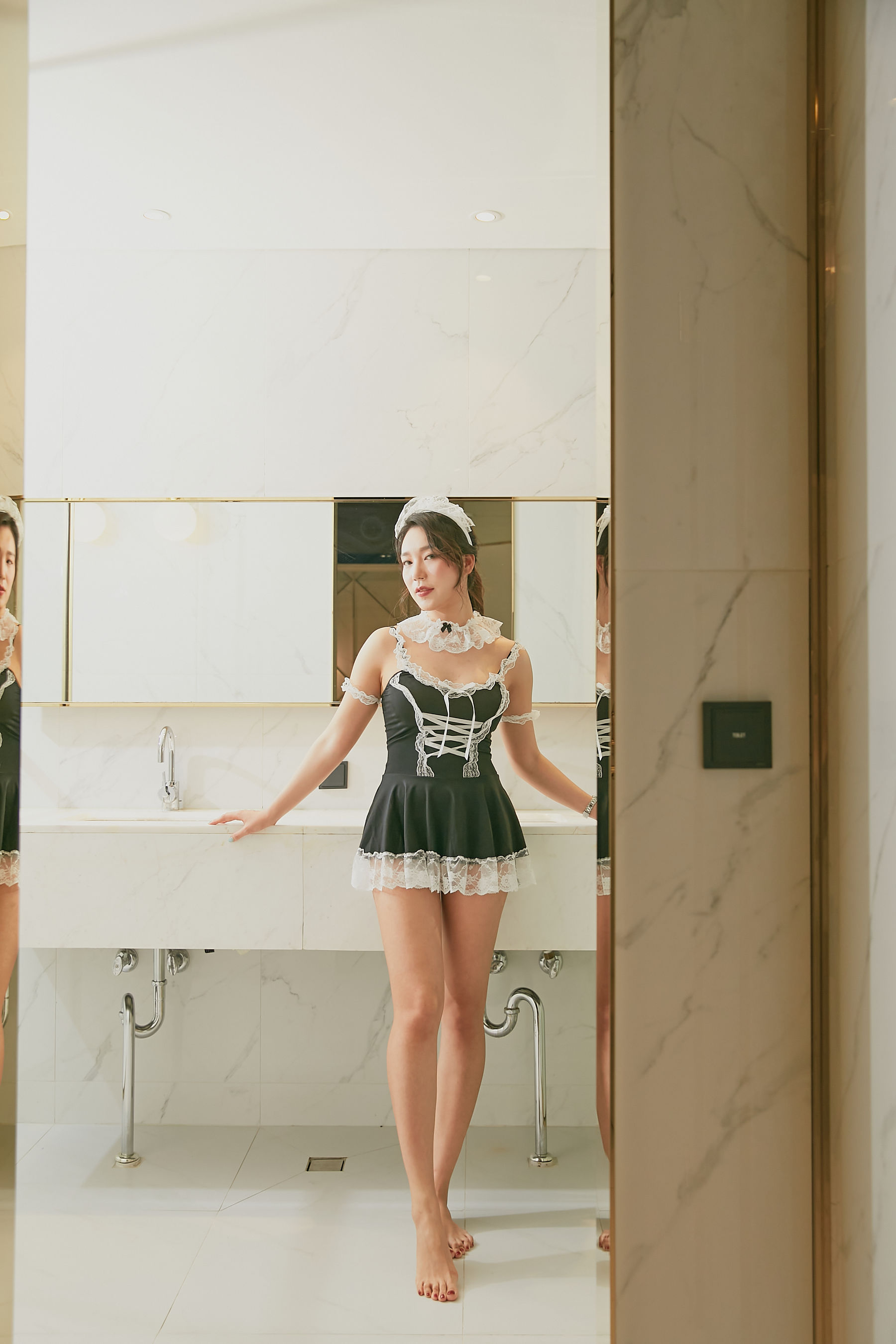 MINI #6 Your maid