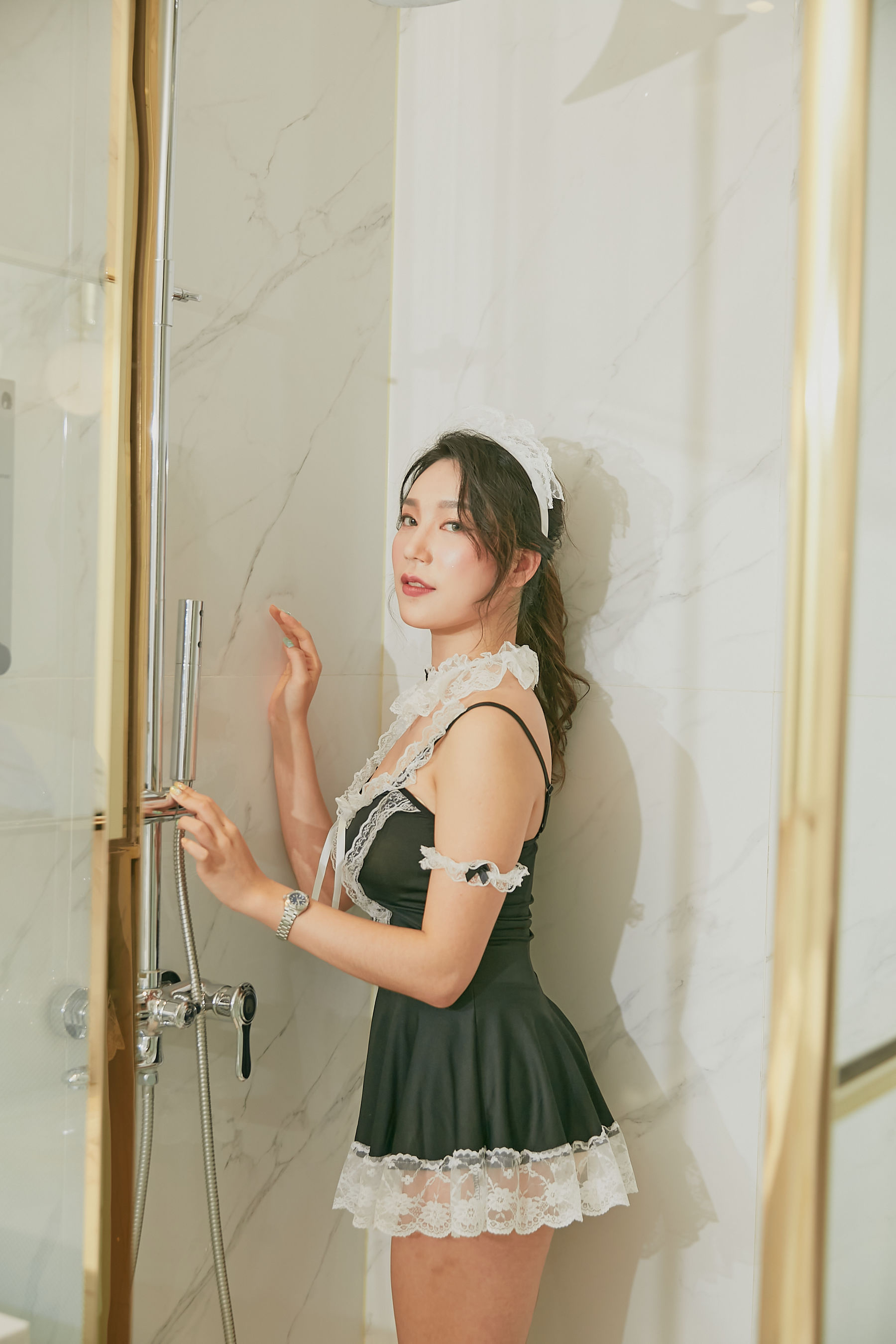 MINI #6 Your maid
