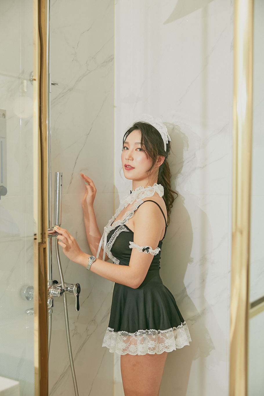 MINI #6 Your maid