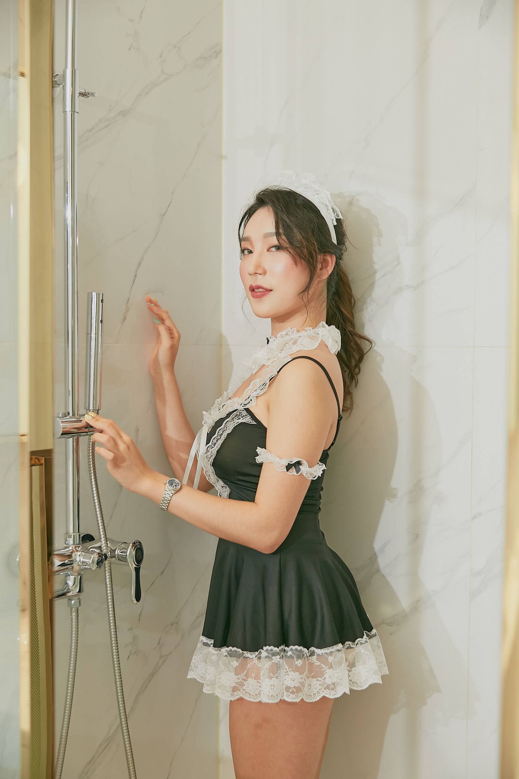 MINI #6 Your maid