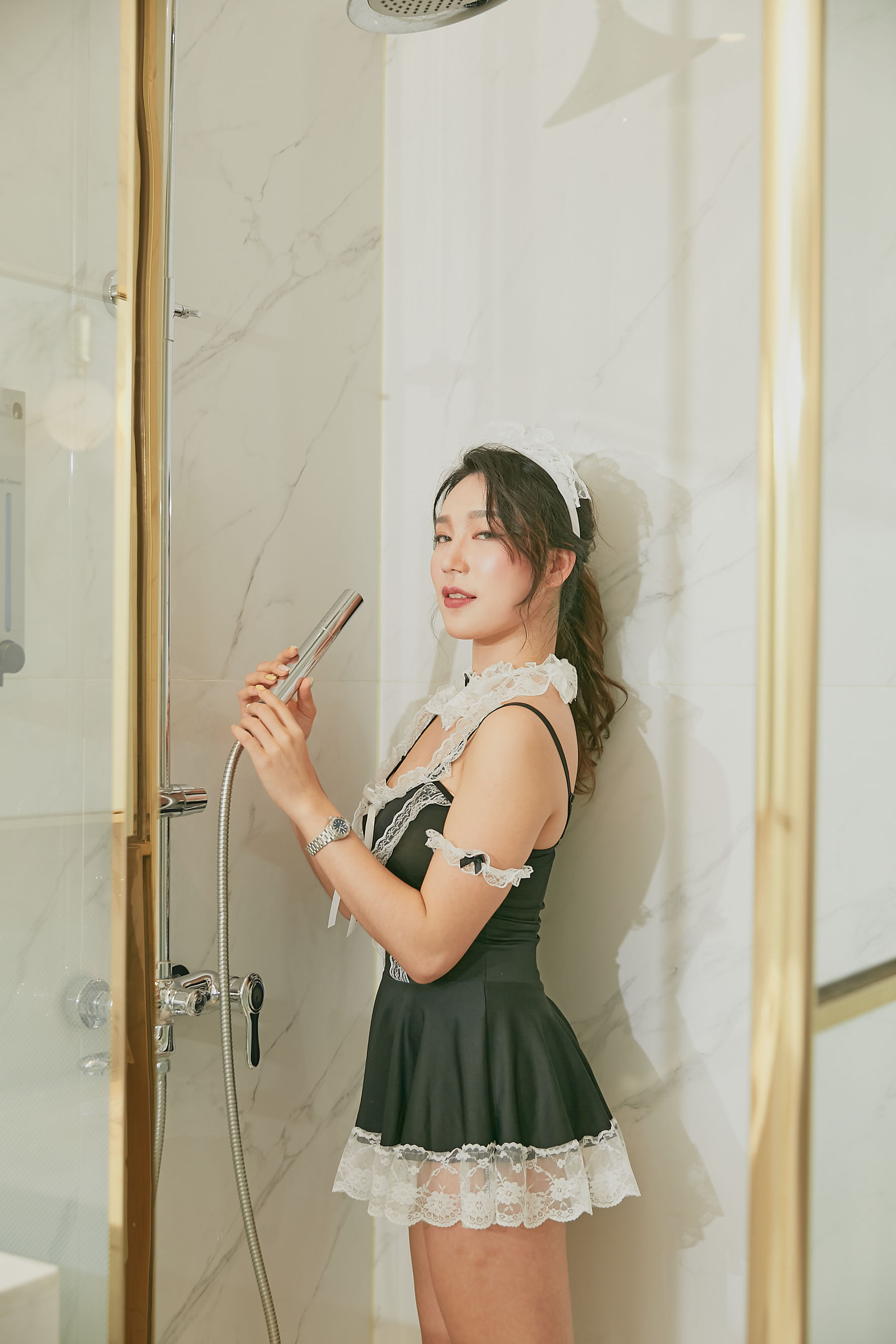 MINI #6 Your maid