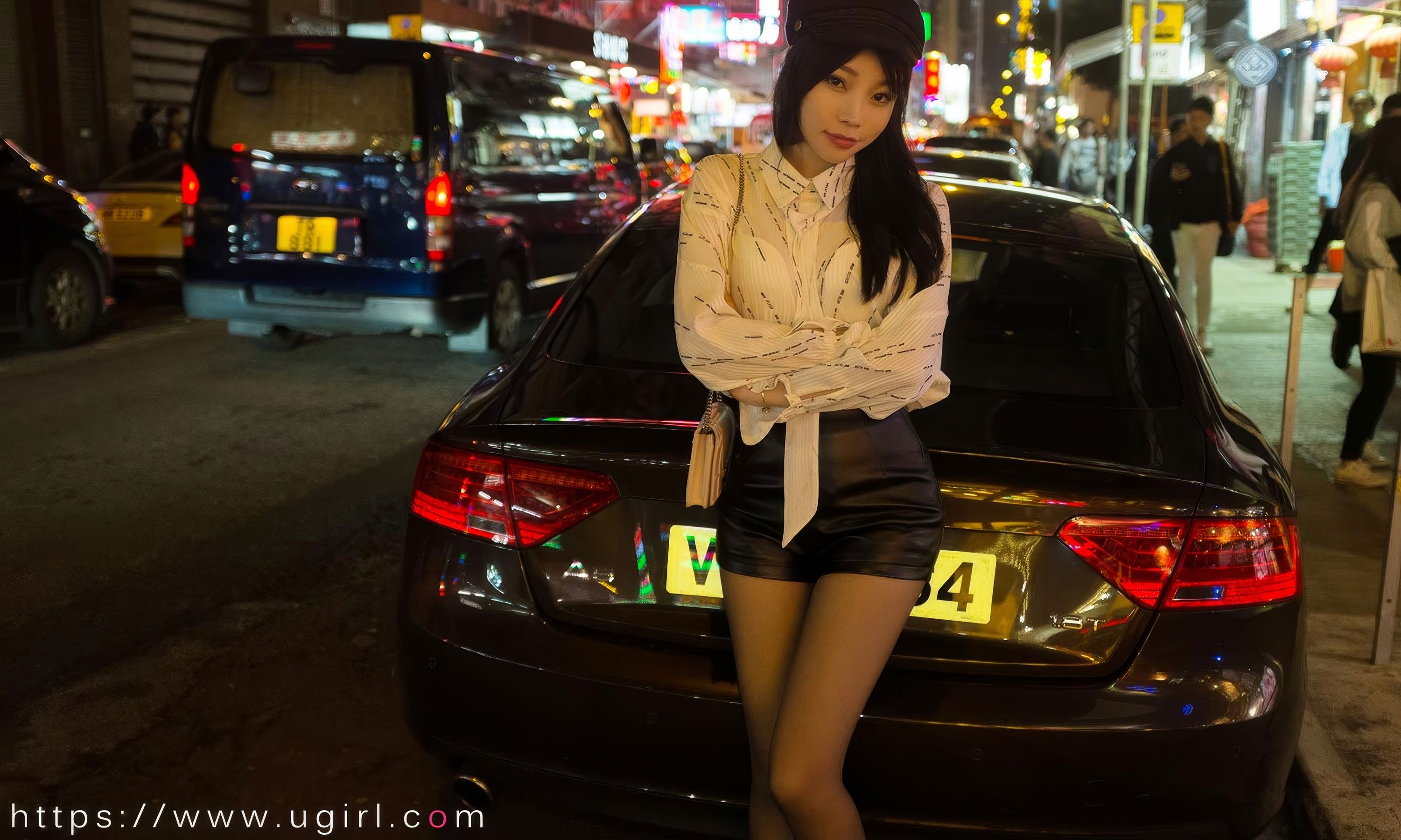 UGirls 爱尤物 No.2867 你出现的街角 芝芝booty