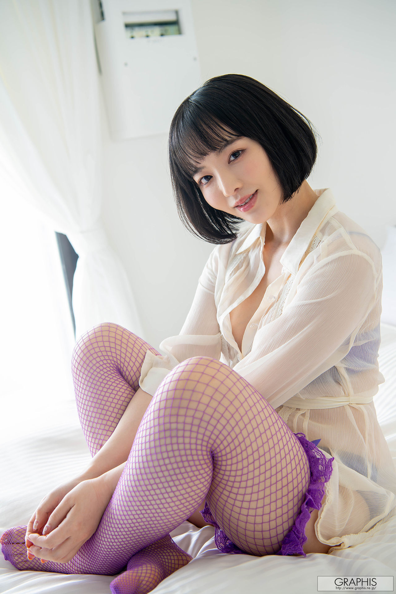 [Graphis] 2024.07 每日一枚 Tsubaki Sannomiya 三宮つばき
