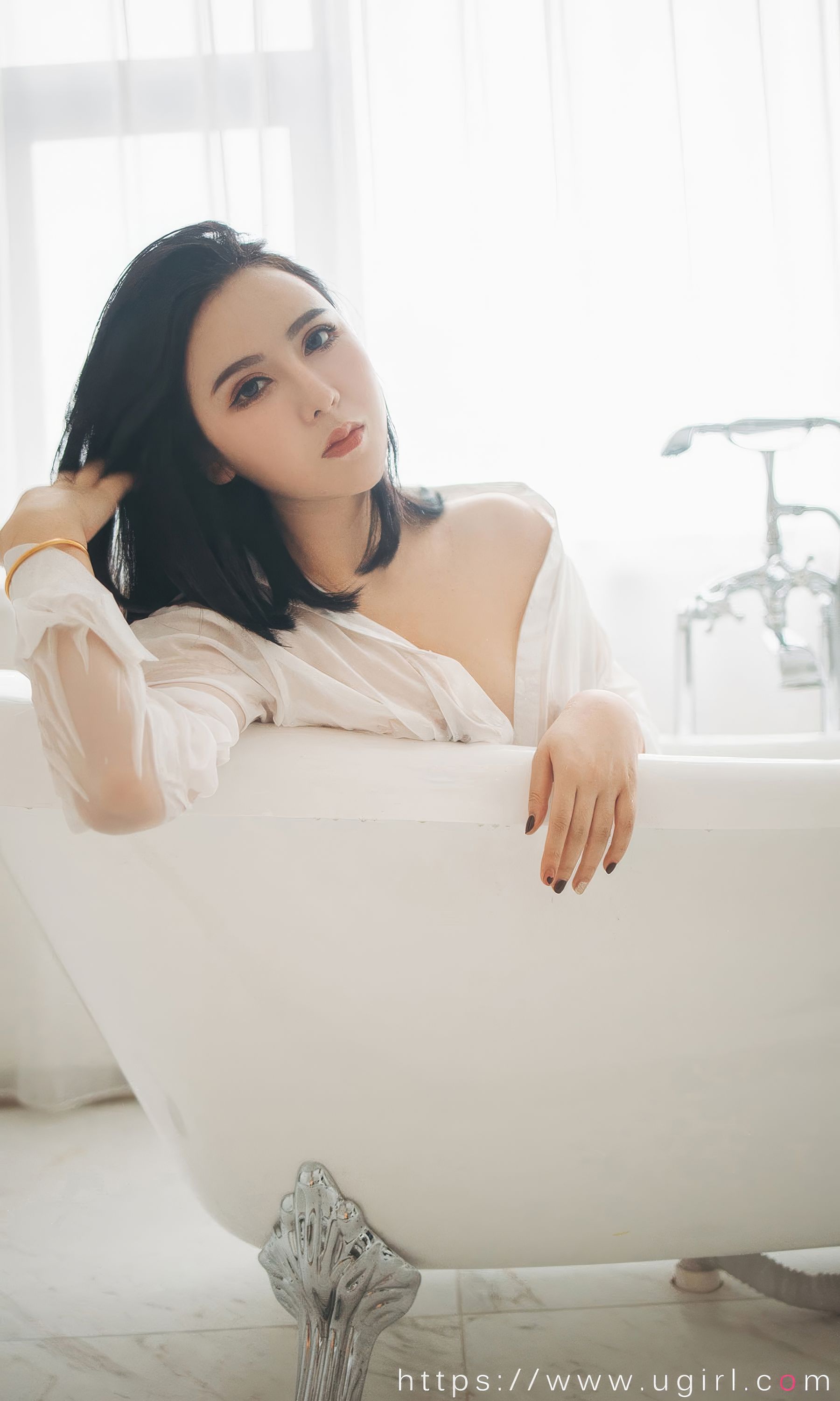 [Ugirls]爱尤物 No.2883 安稳的心愿 萱萱cecilia&甜心&莫妮卡&紫欣&李薇薇&萌琪琪&伊诺