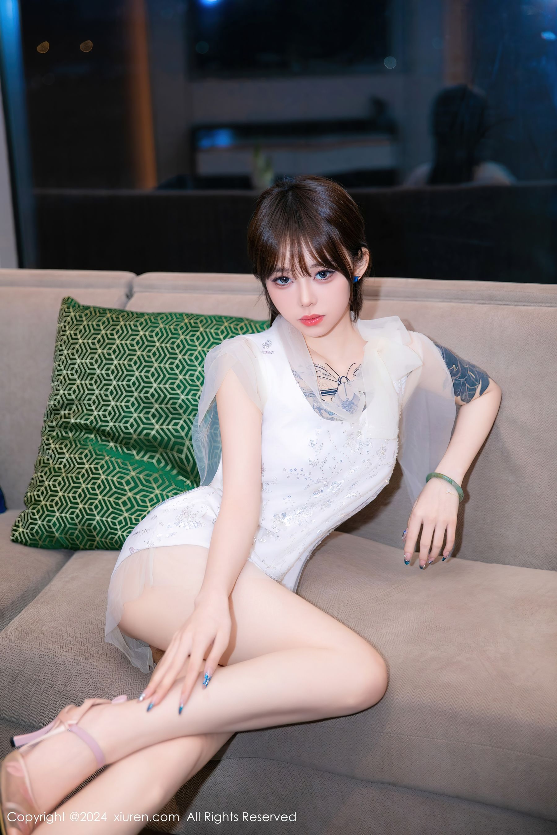 [秀人XiuRen] 2024.06.13 No.8696 奶瓶