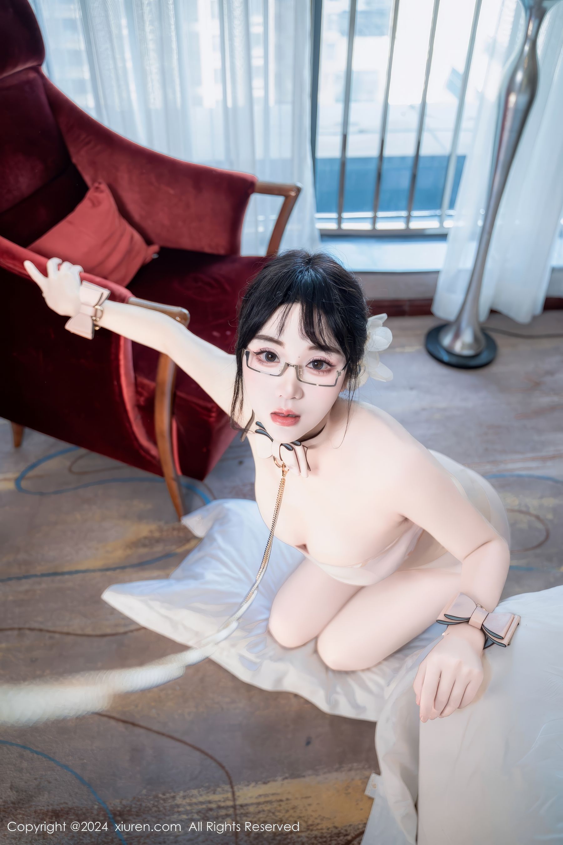 [秀人XiuRen] 2024.06.18 No.8717 汐汐爱吃草莓