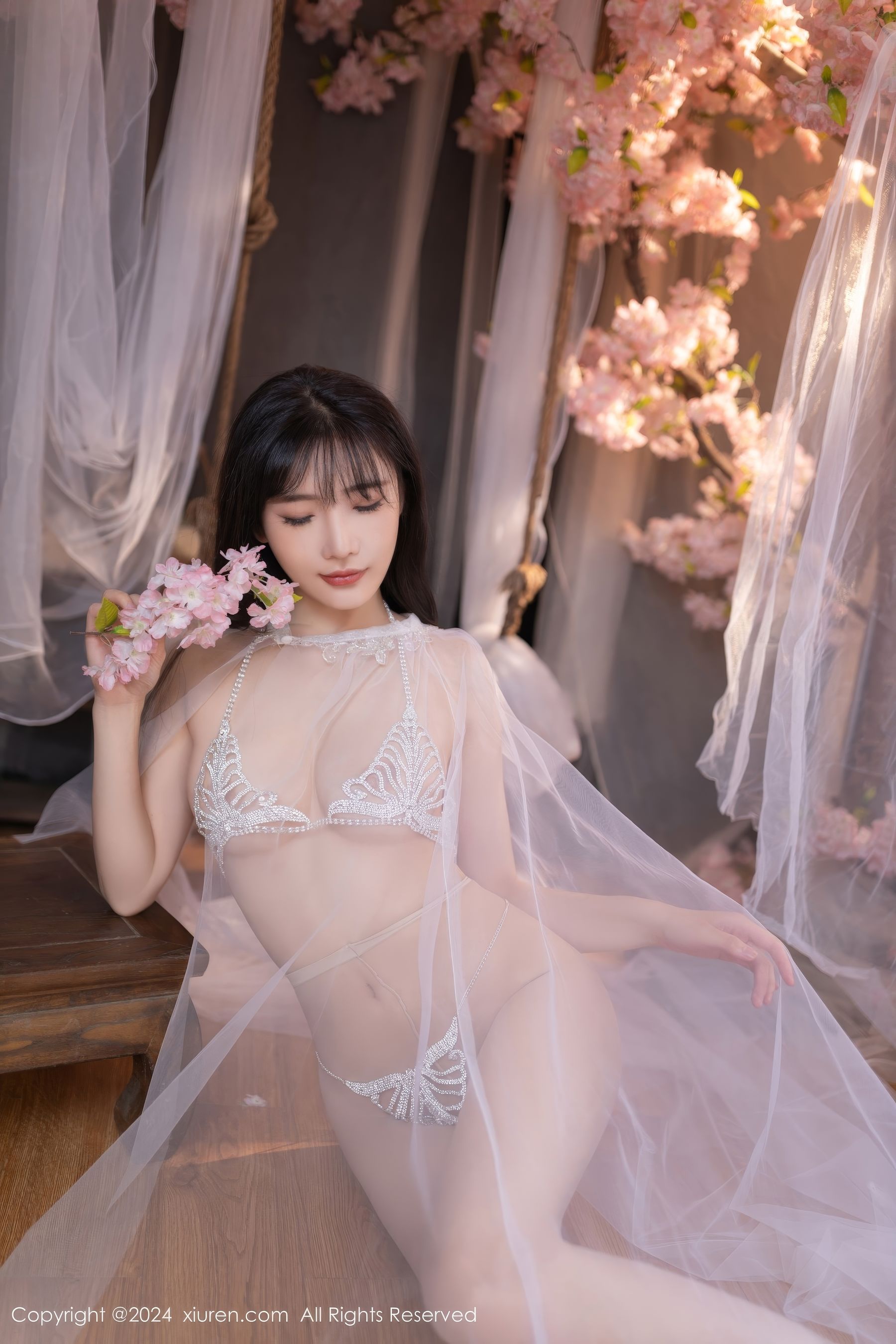 [秀人XiuRen] 2024.07.04 No.8807 陆萱萱