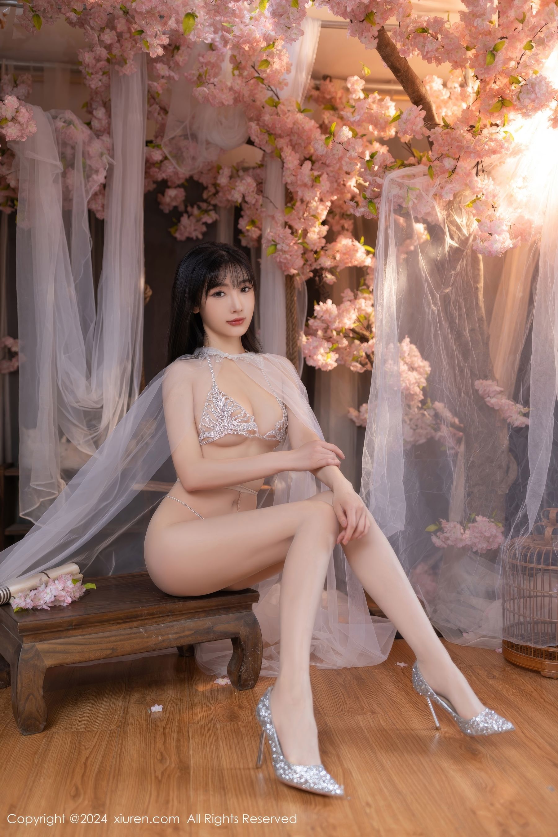 [秀人XiuRen] 2024.07.04 No.8807 陆萱萱