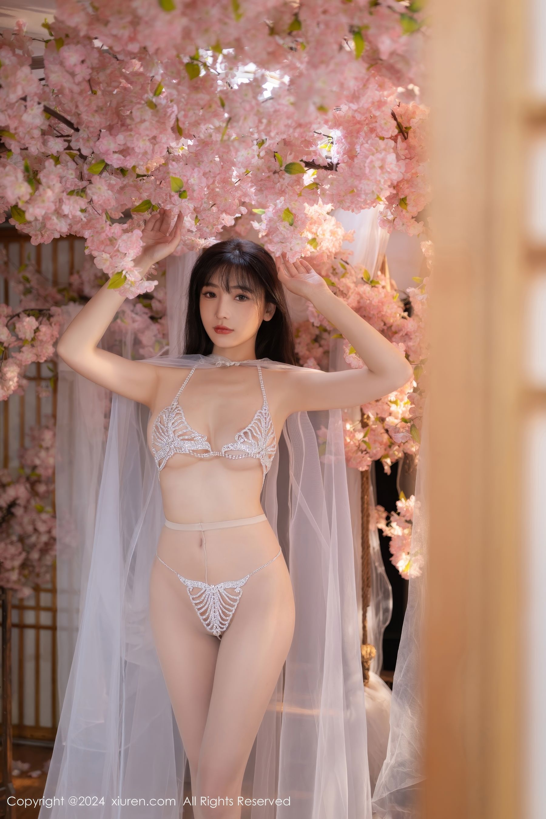 [秀人XiuRen] 2024.07.04 No.8807 陆萱萱