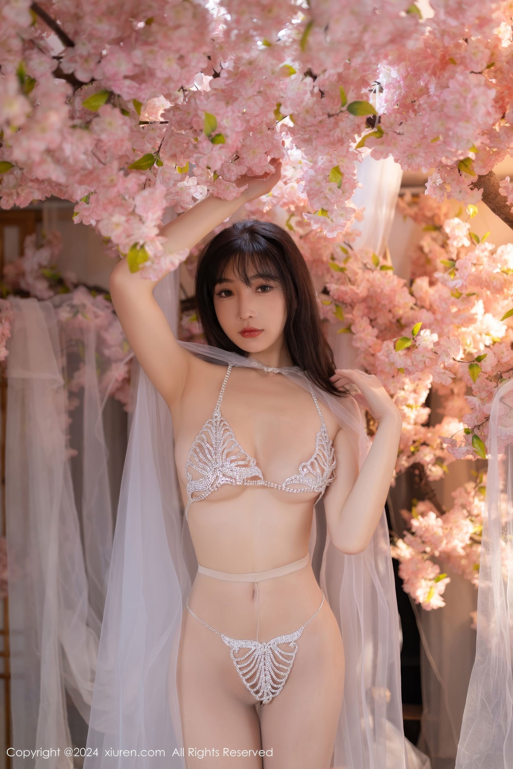 [秀人XiuRen] 2024.07.04 No.8807 陆萱萱