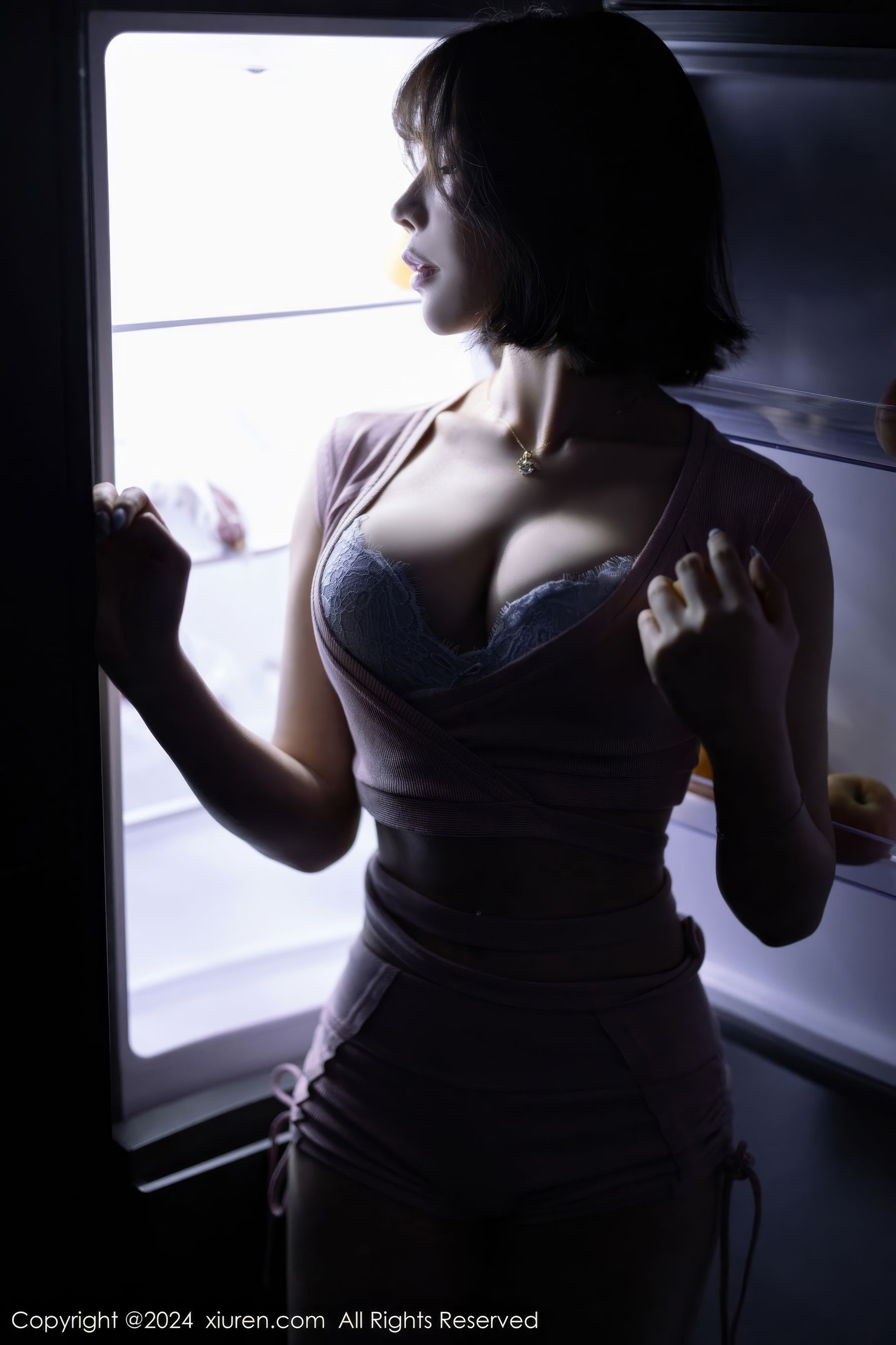 [秀人XiuRen] 2024.07.10 No.8836 徐莉芝Booty