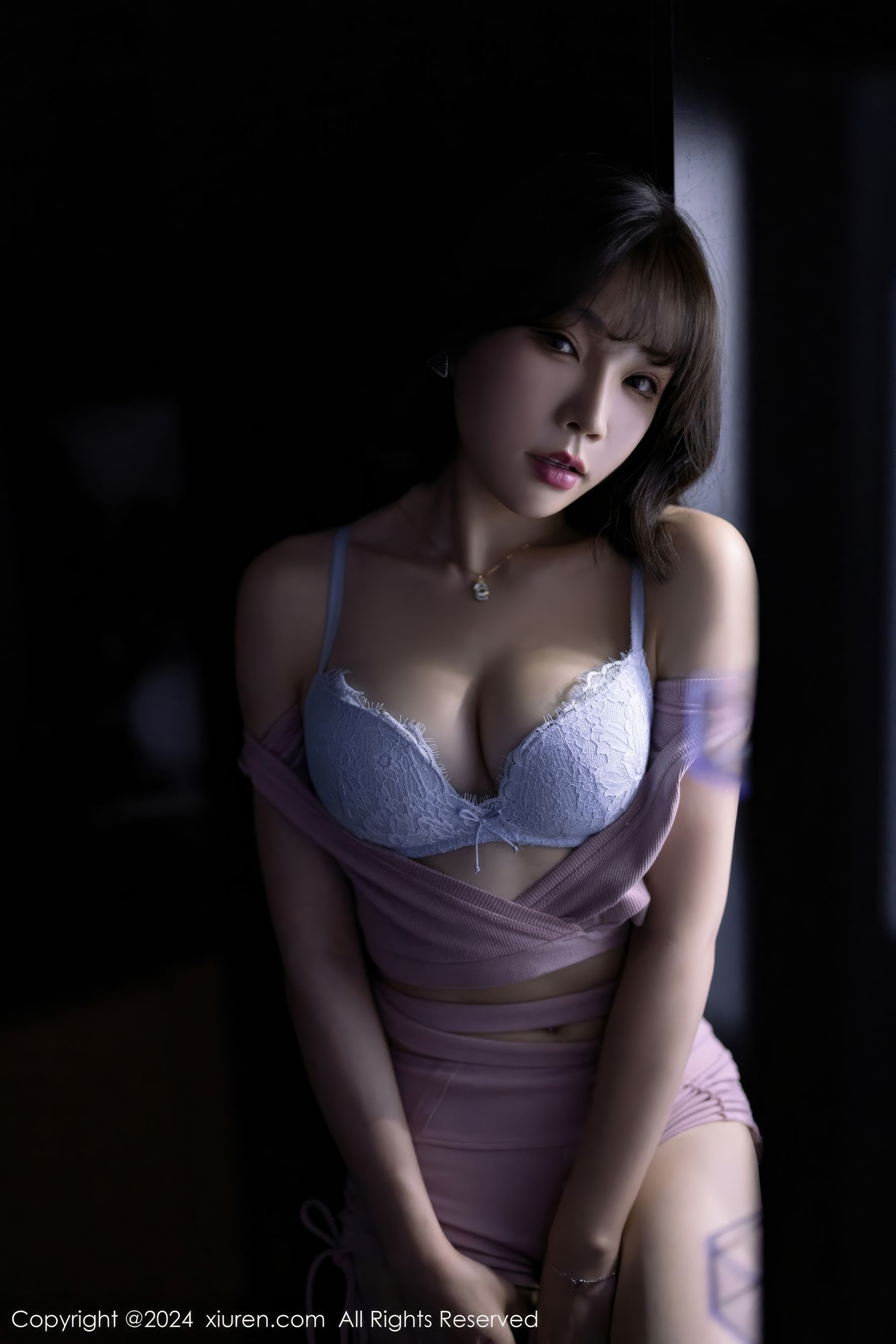 [秀人XiuRen] 2024.07.10 No.8836 徐莉芝Booty