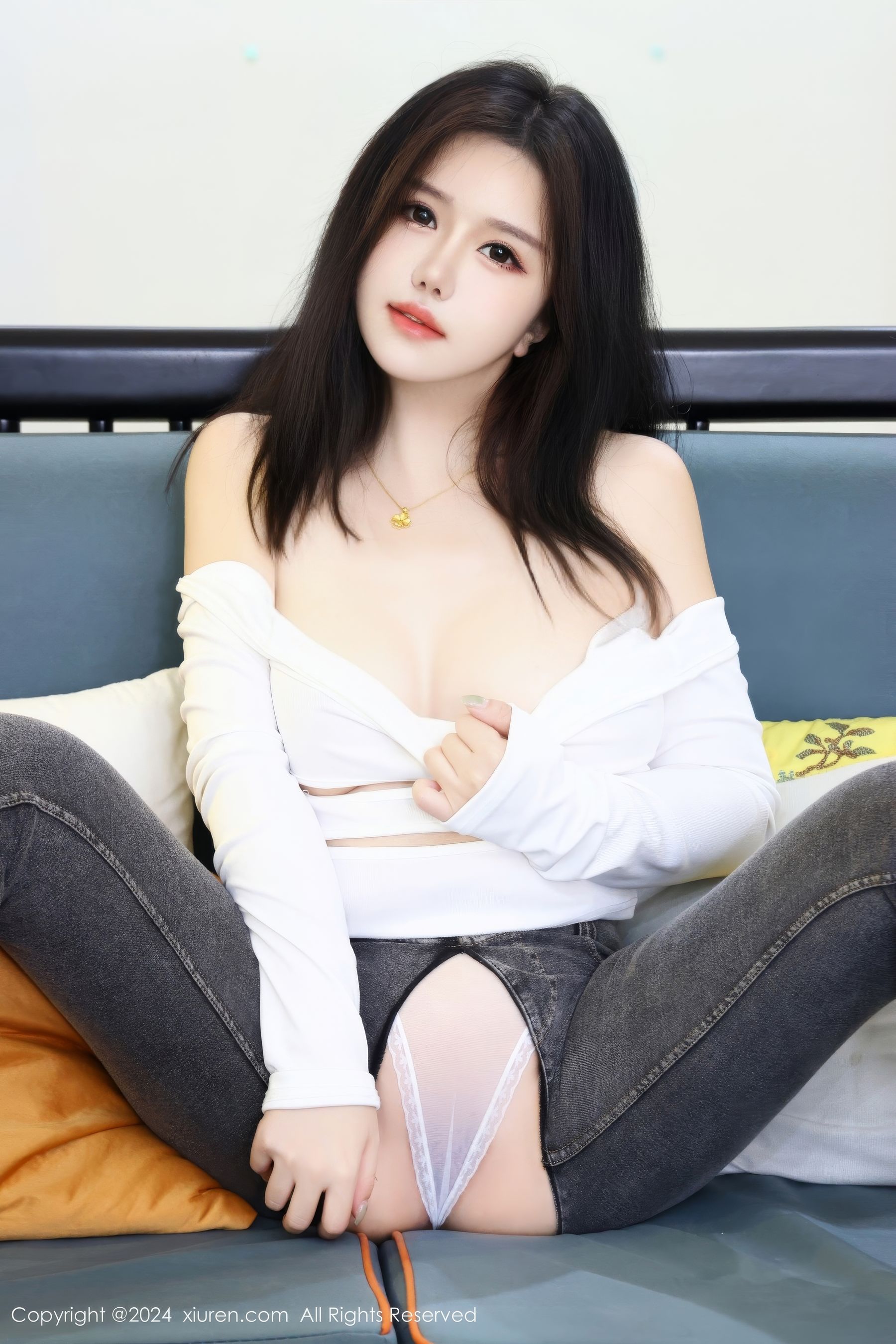[秀人XiuRen] 2024.07.12 No.8853 小薯条nienie