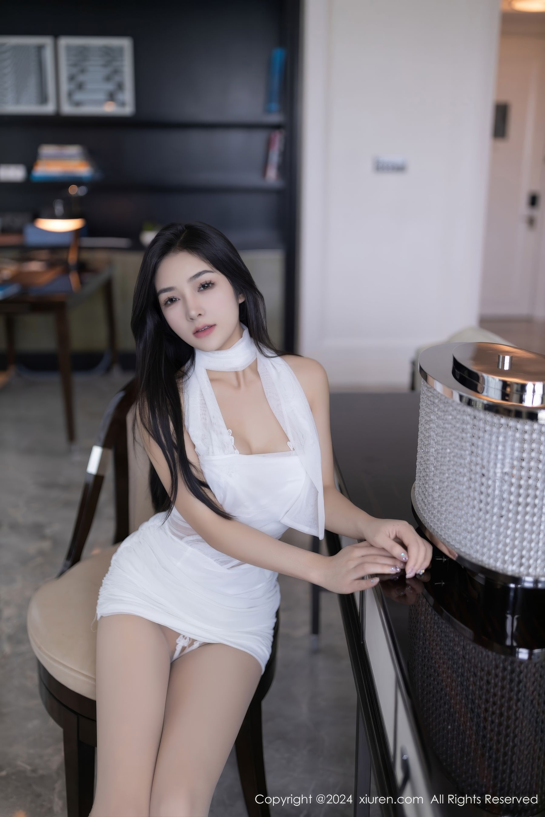 [秀人XiuRen] 2024.07.17 No.8875 谭小灵