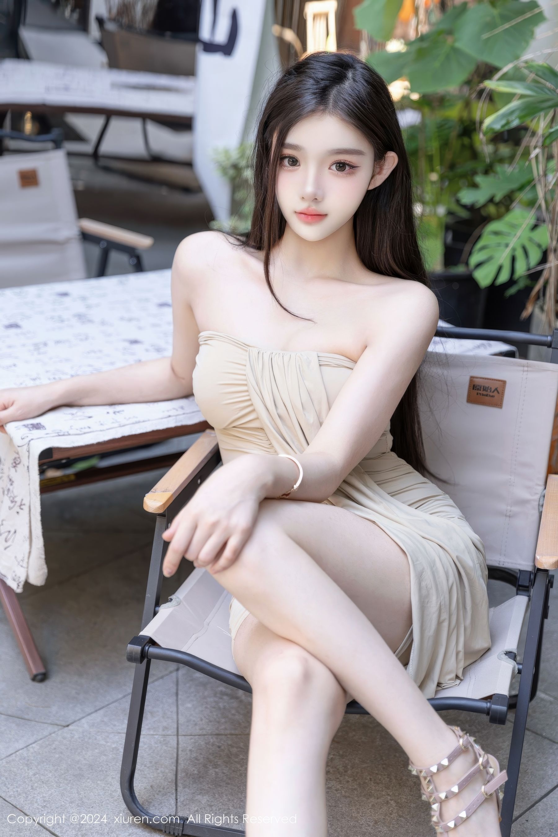 [秀人XiuRen] 2024.07.19 No.8883 龙雪儿