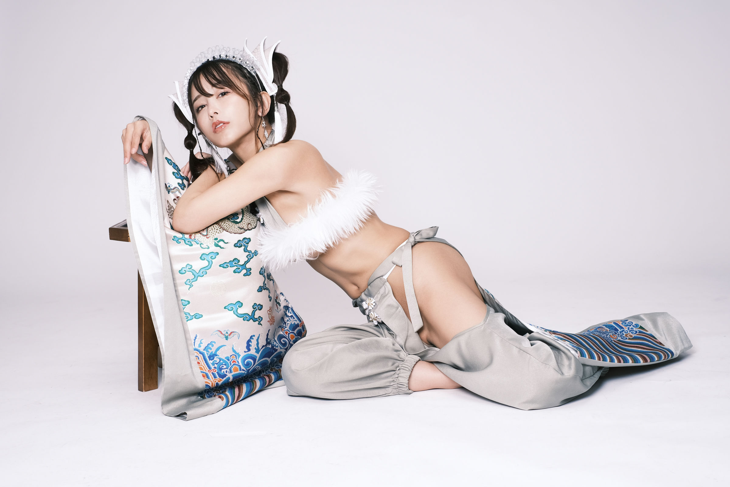 いくみ – (193iKkyu3) [Fantia] [2024.01.14] Year of the Dragon