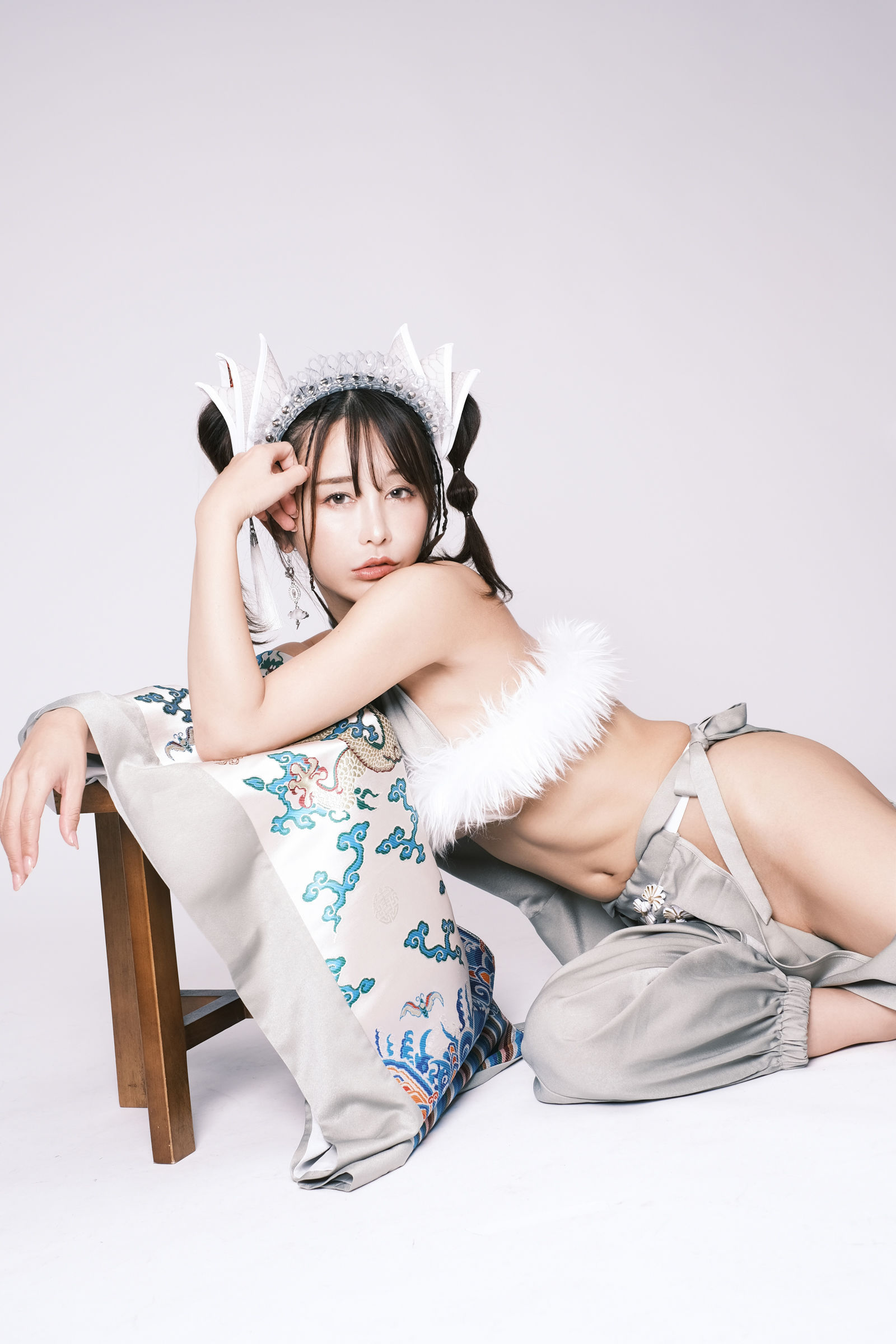 いくみ – (193iKkyu3) [Fantia] [2024.01.14] Year of the Dragon