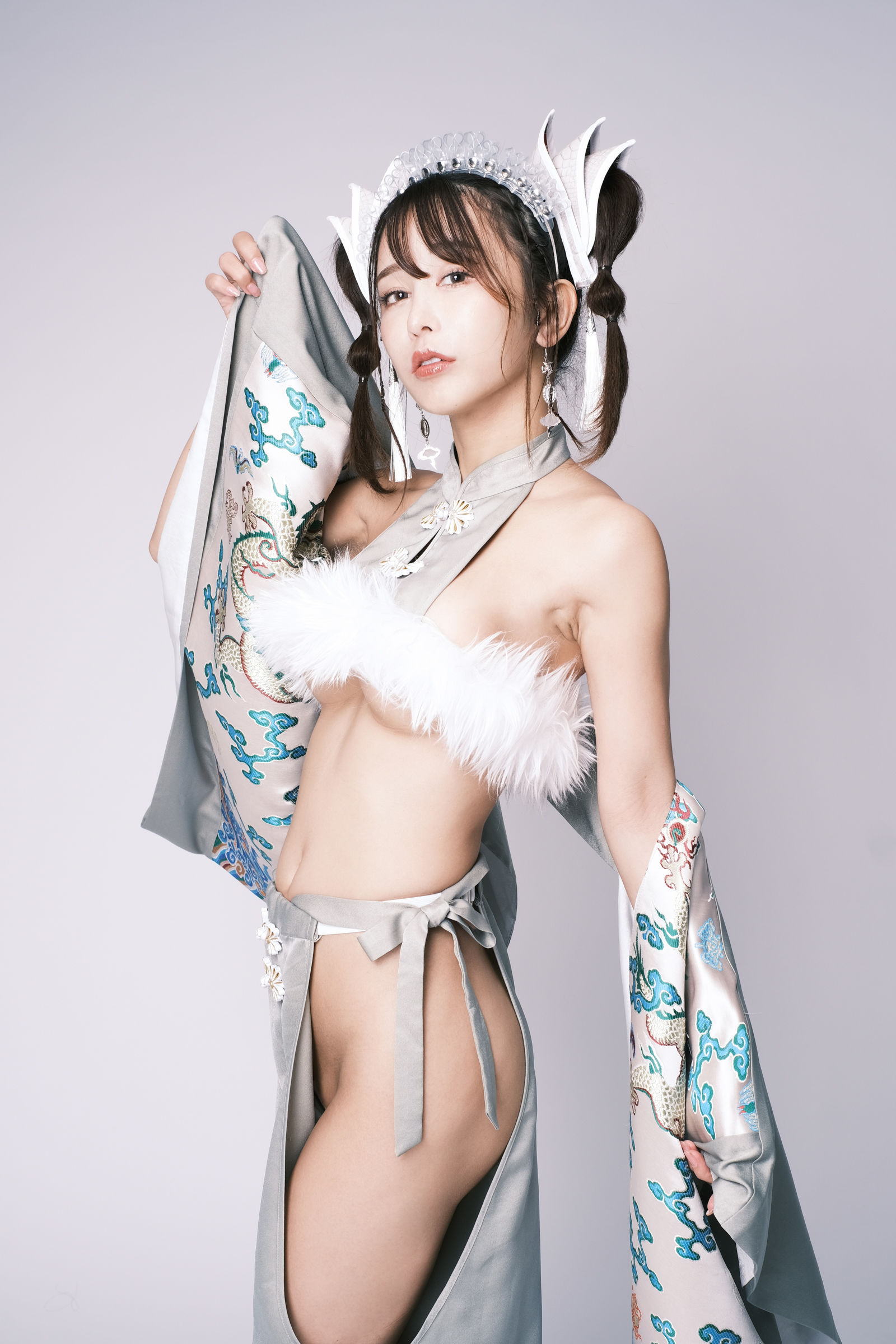 いくみ – (193iKkyu3) [Fantia] [2024.01.14] Year of the Dragon