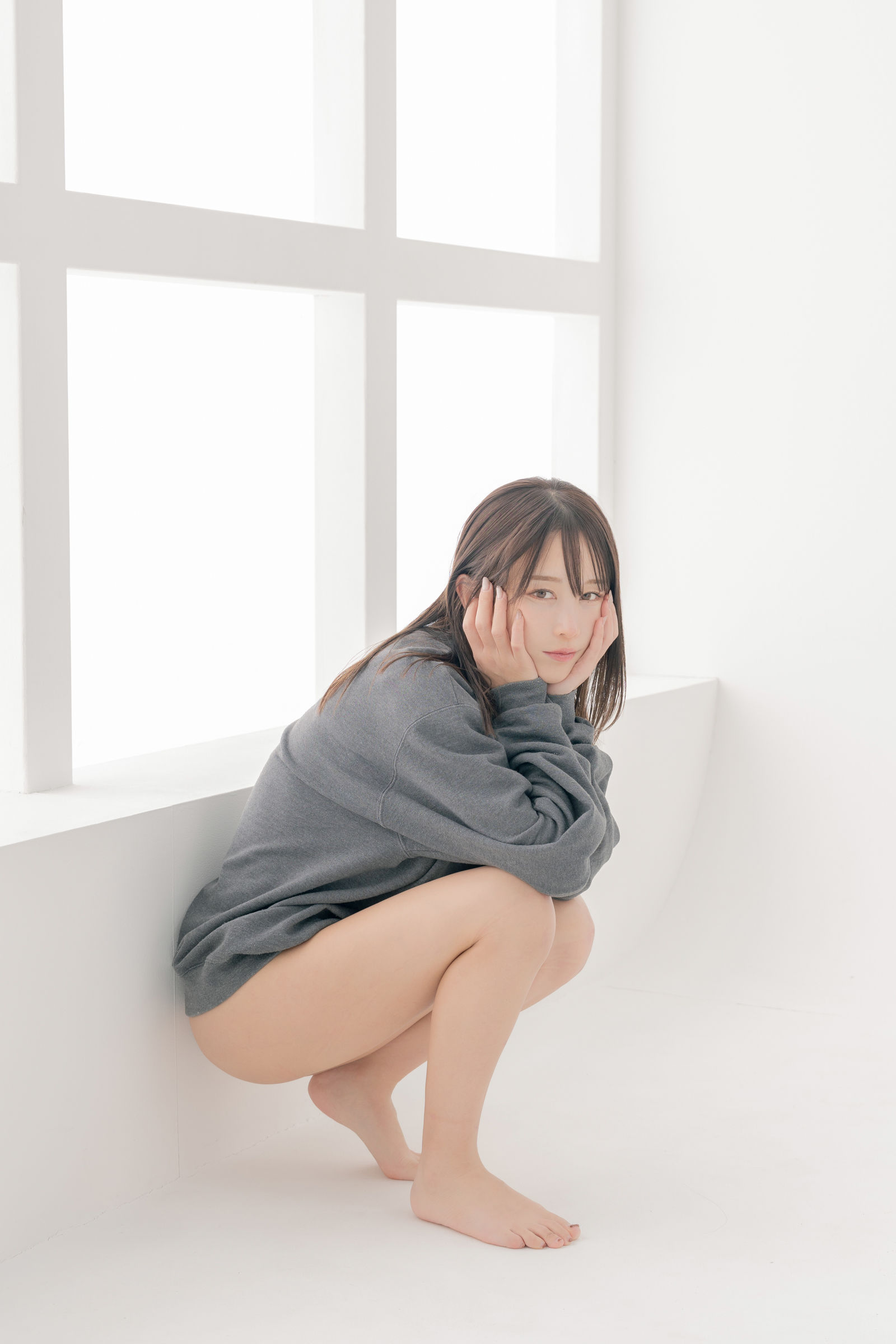 いくみ – (193iKkyu3) [Fantia] [2024.01.31] Sweatshirt×Lingerie