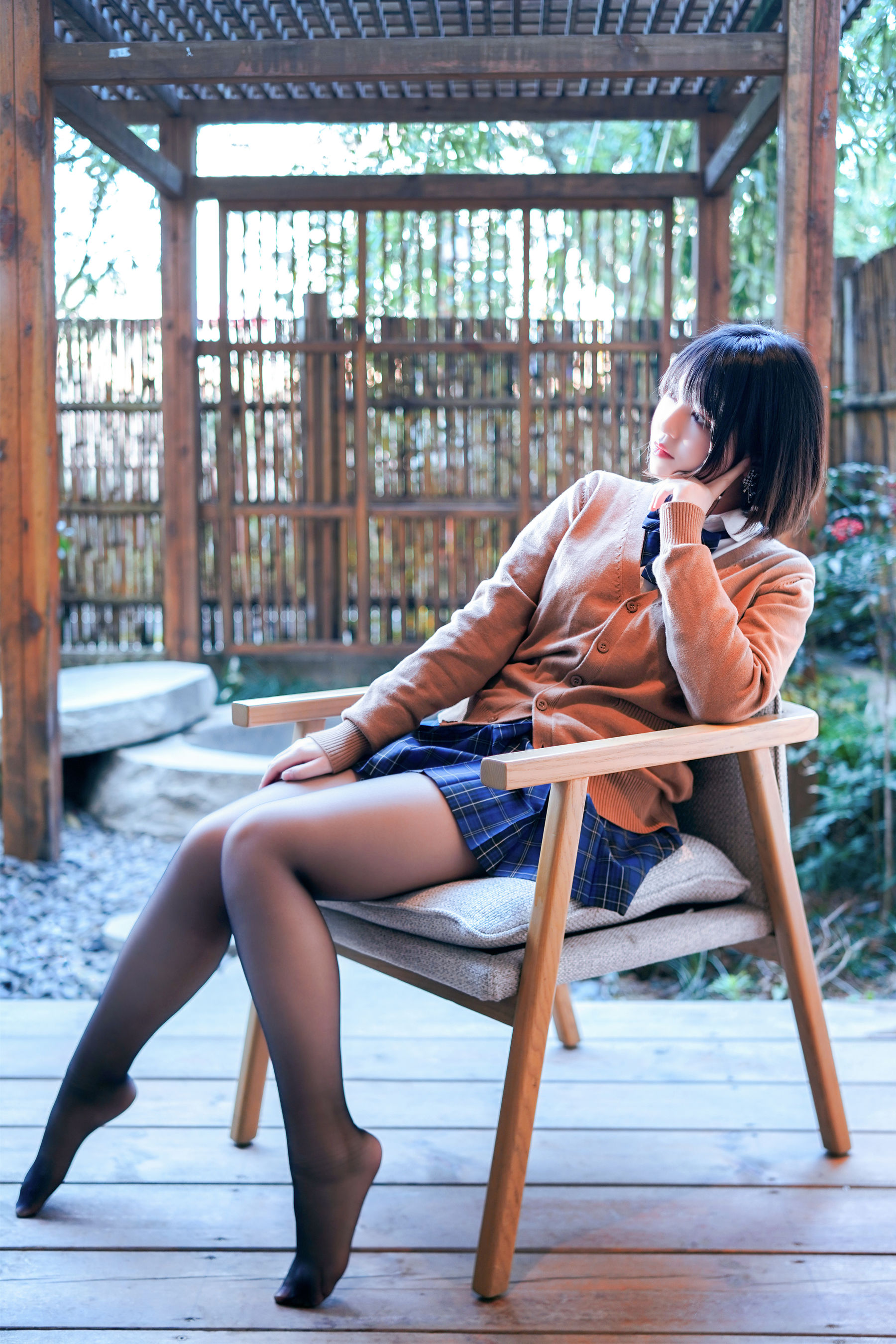 半半子 - 彼女の制服