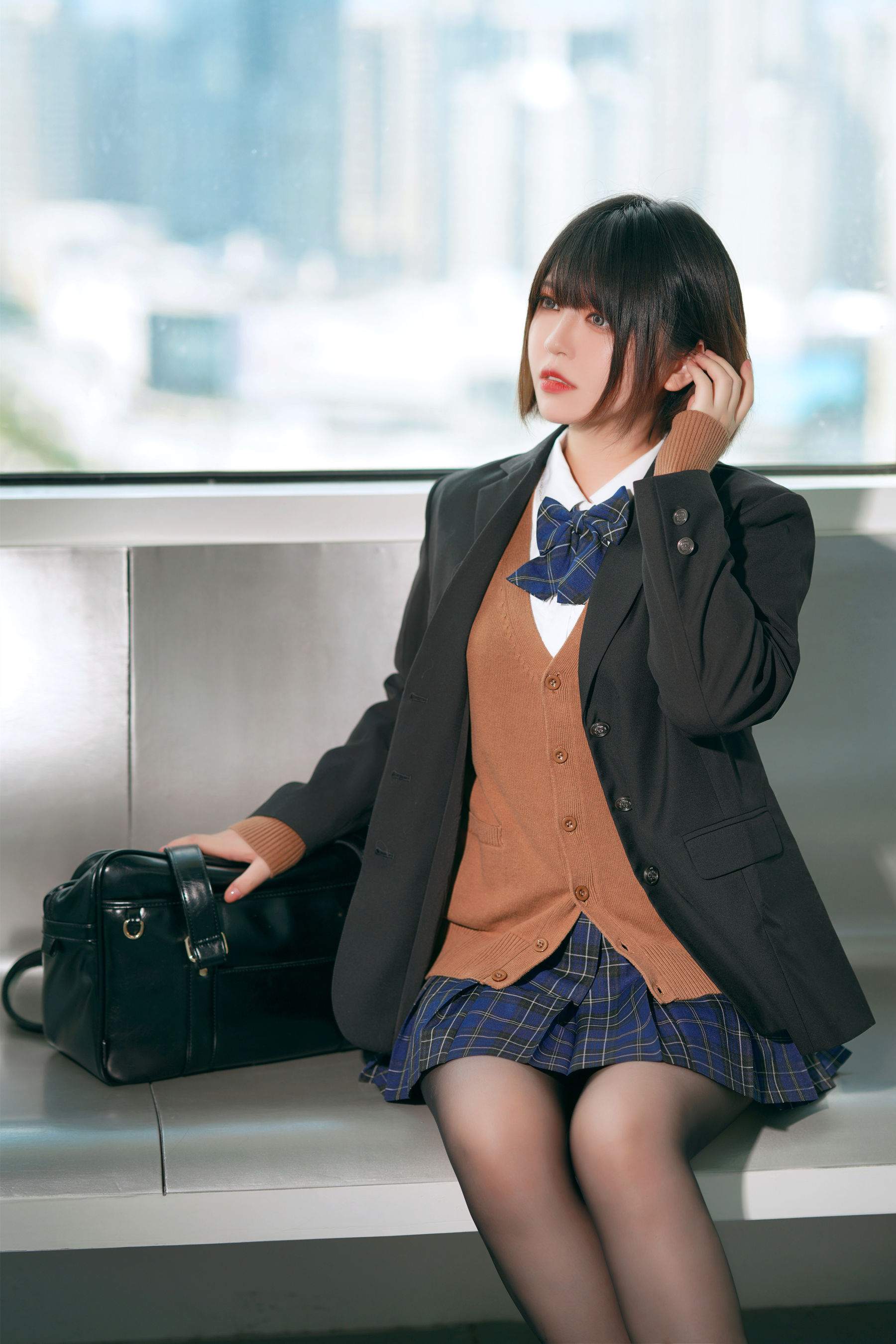 半半子 - 彼女の制服