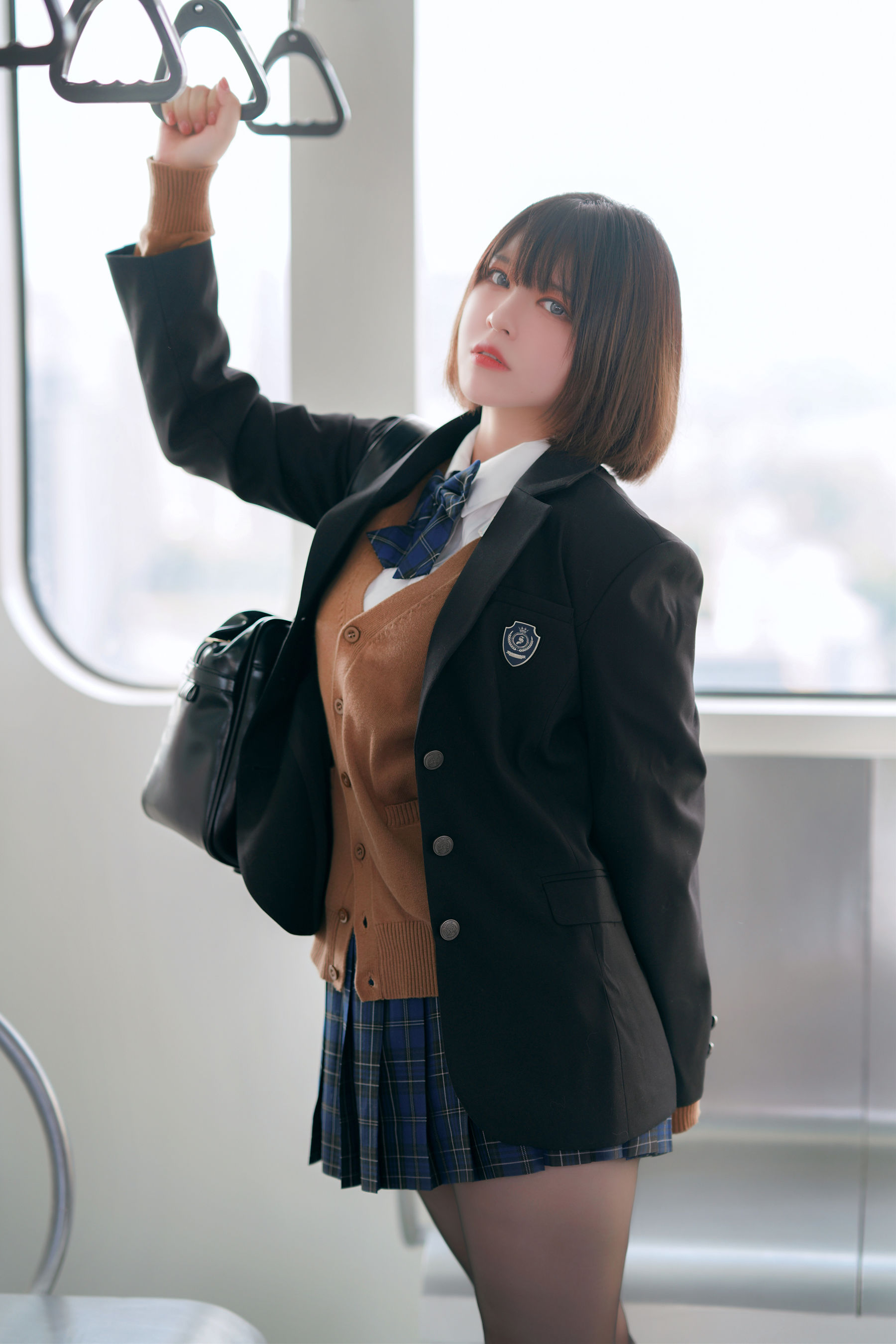 半半子 - 彼女の制服