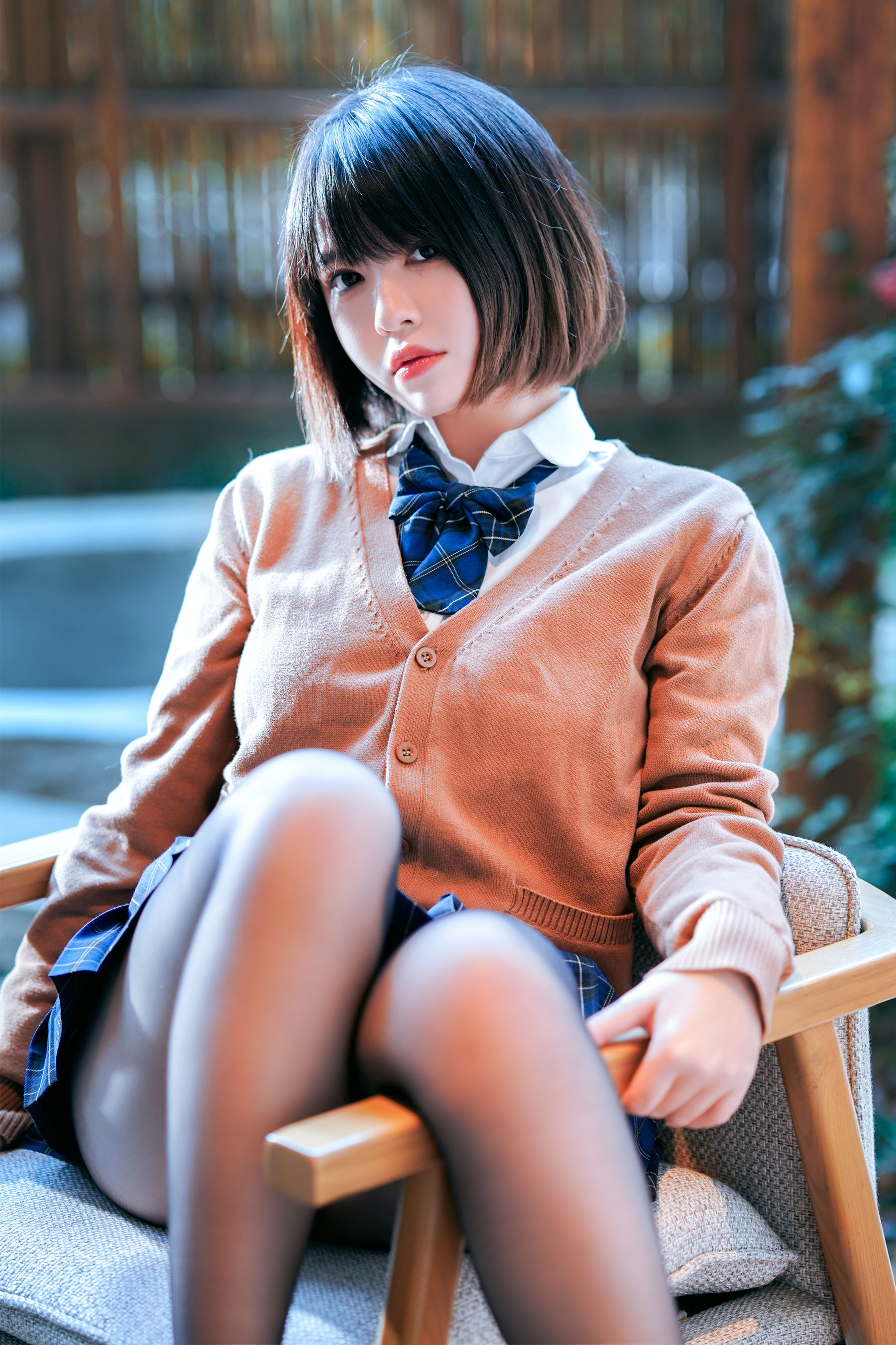 半半子 - 彼女の制服