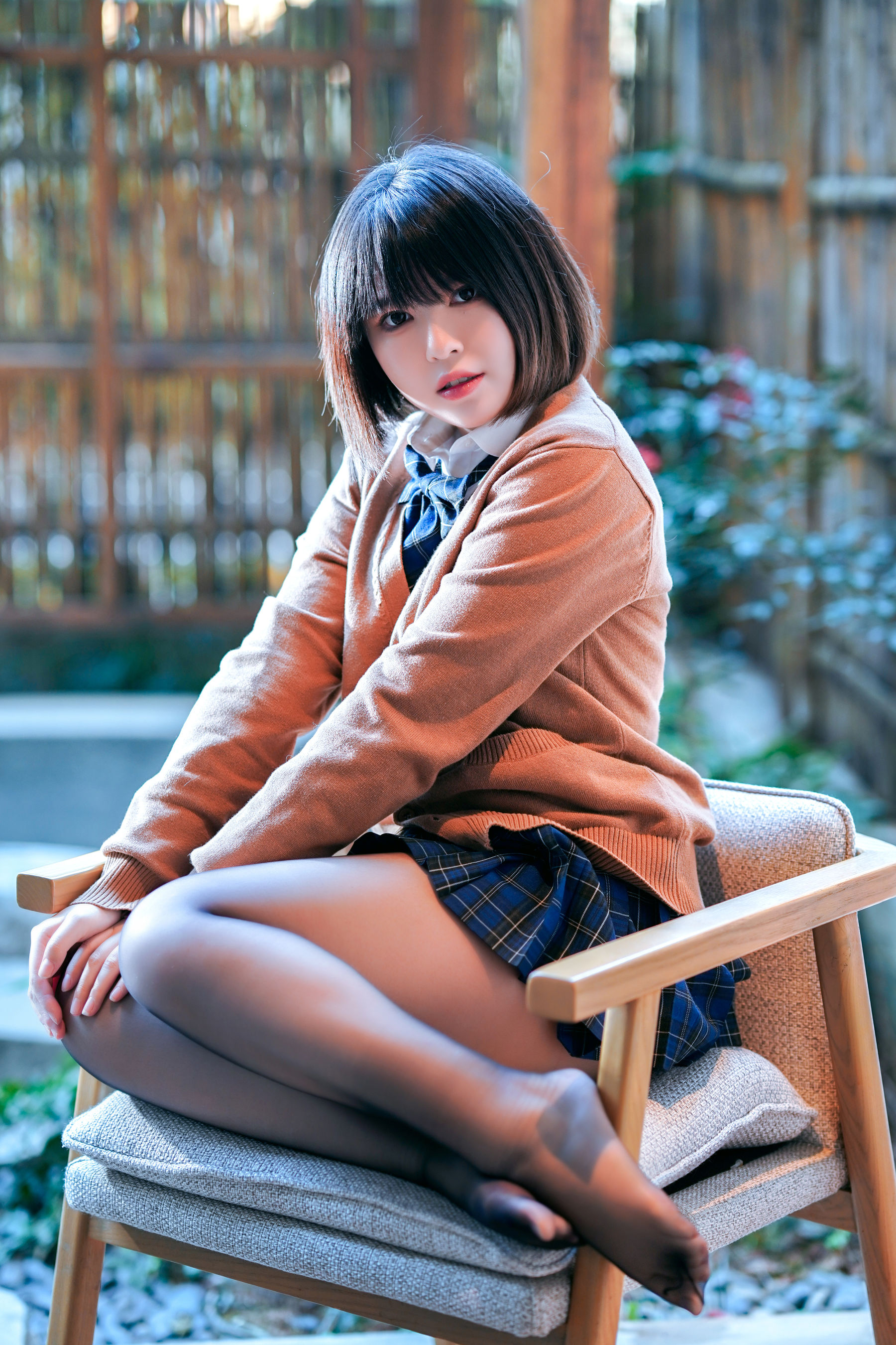 半半子 - 彼女の制服