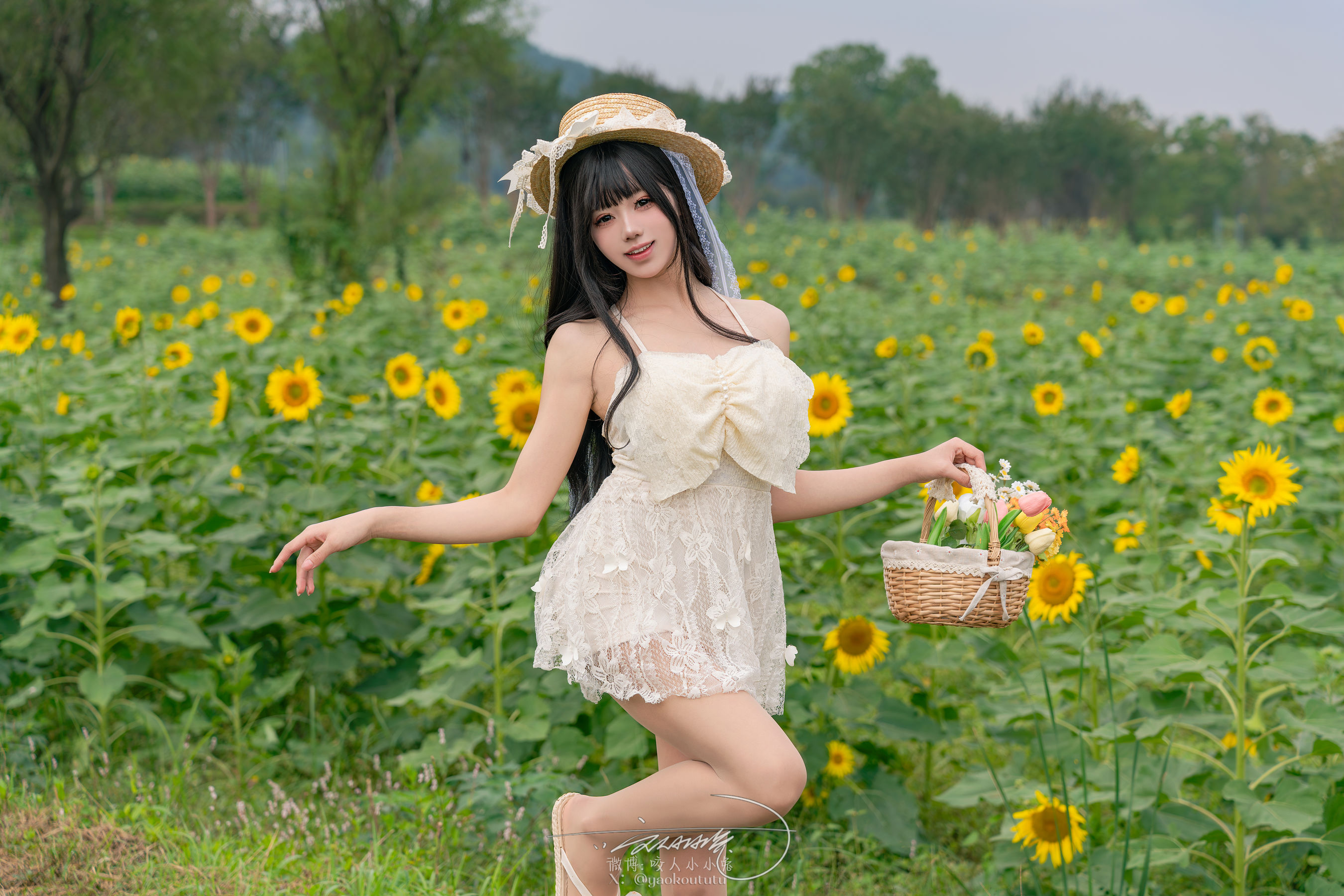 咬一口兔娘 - 夏の葵