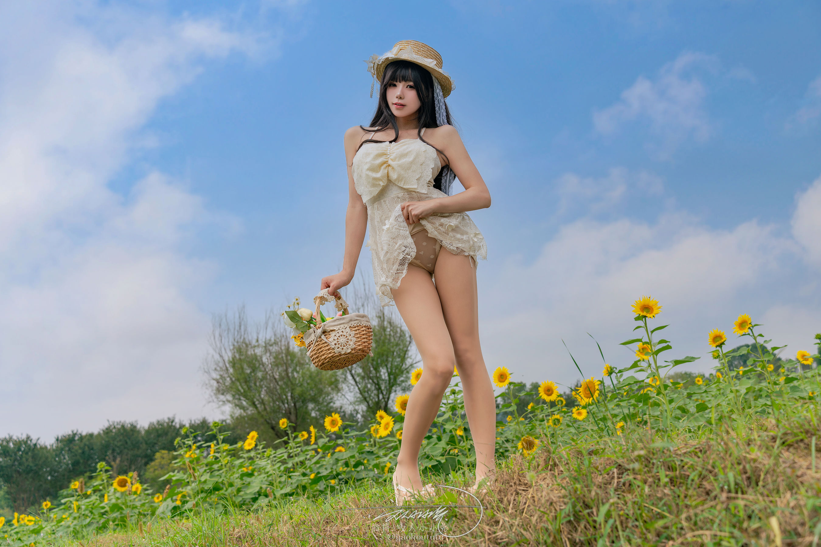 咬一口兔娘 - 夏の葵