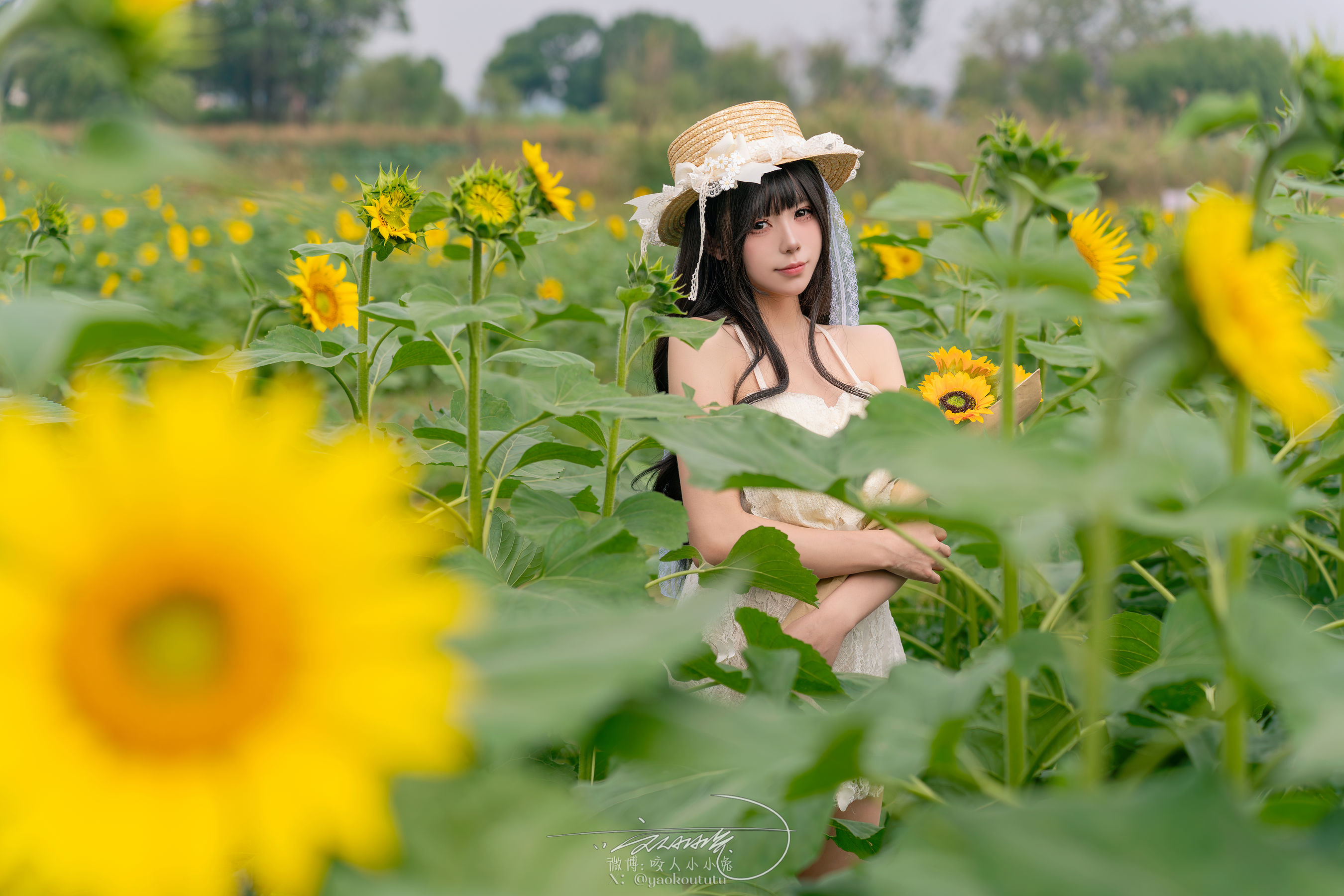 咬一口兔娘 - 夏の葵