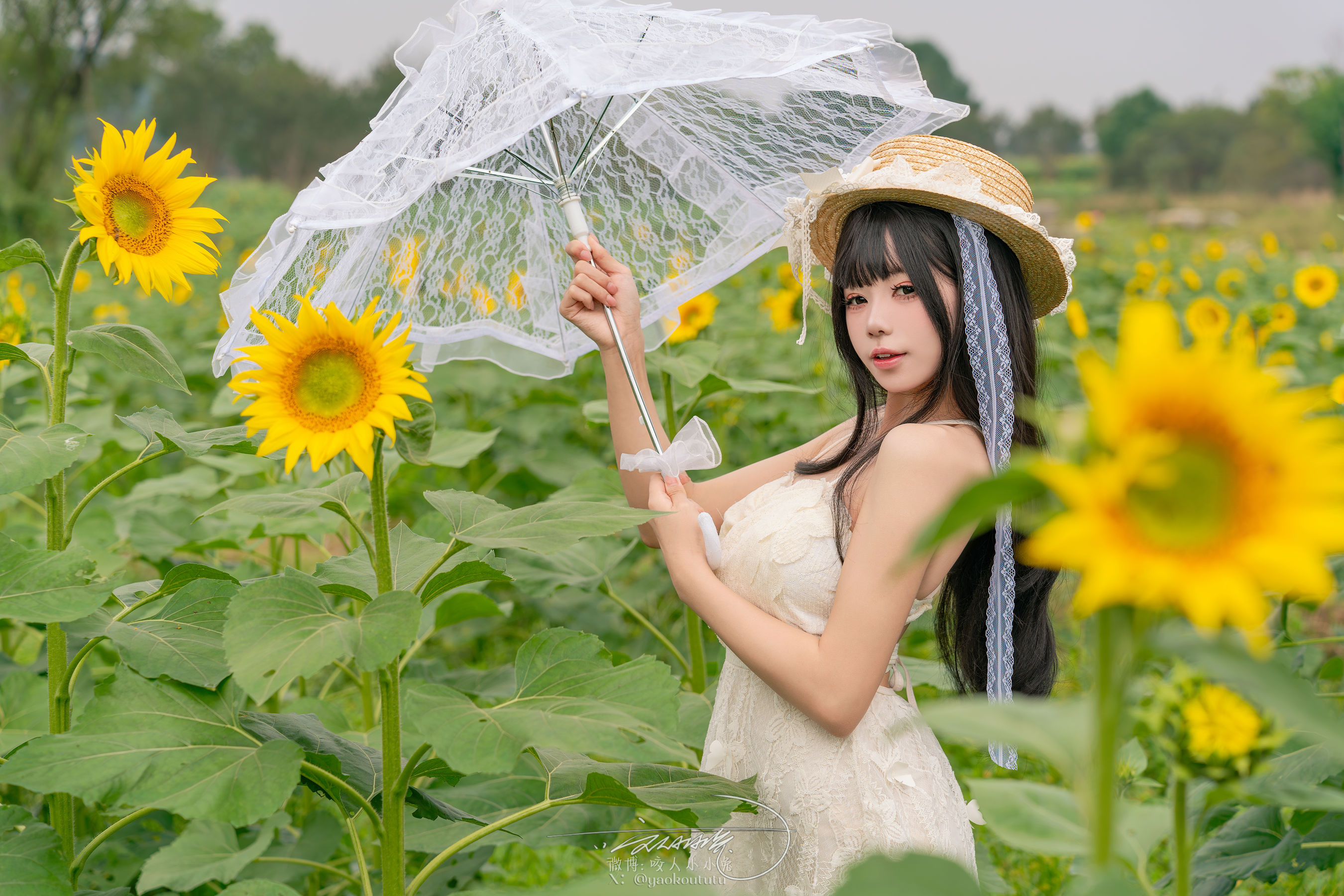 咬一口兔娘 - 夏の葵