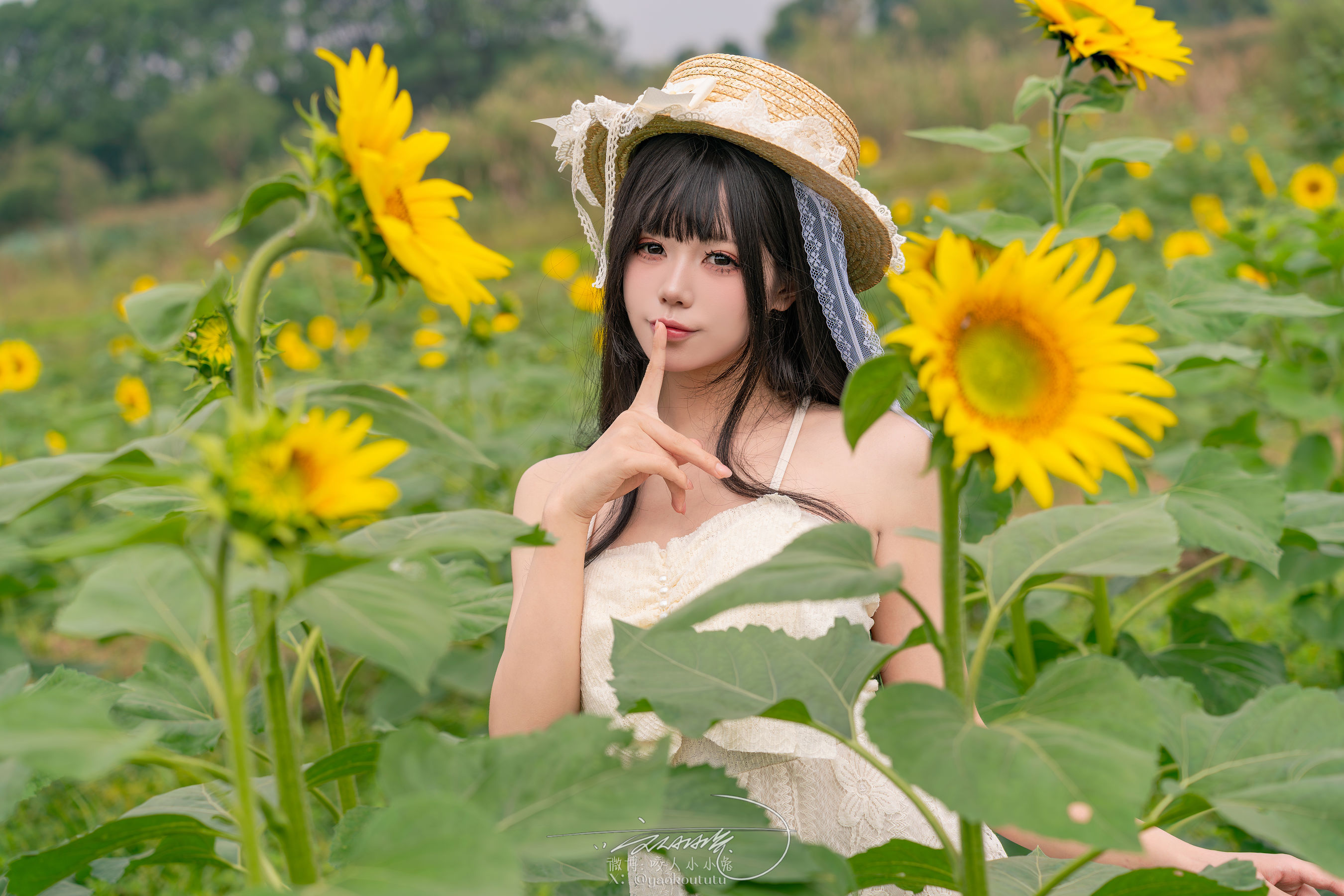咬一口兔娘 - 夏の葵