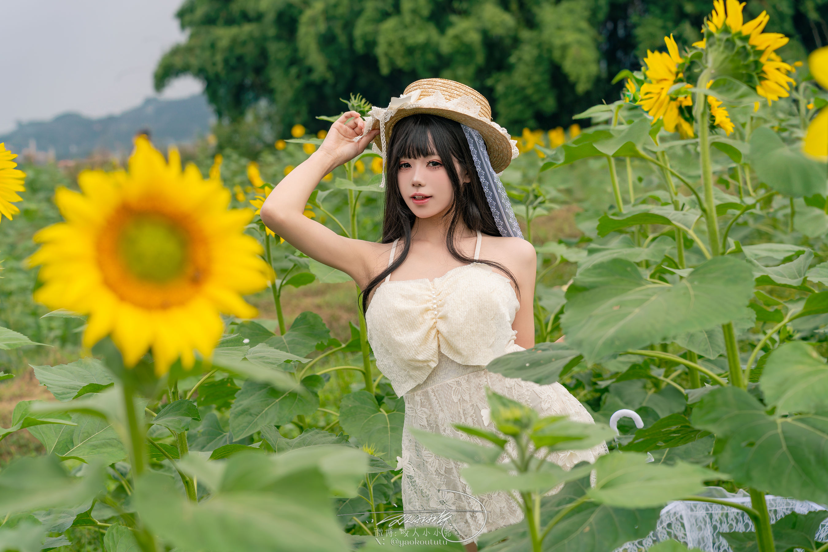 咬一口兔娘 - 夏の葵