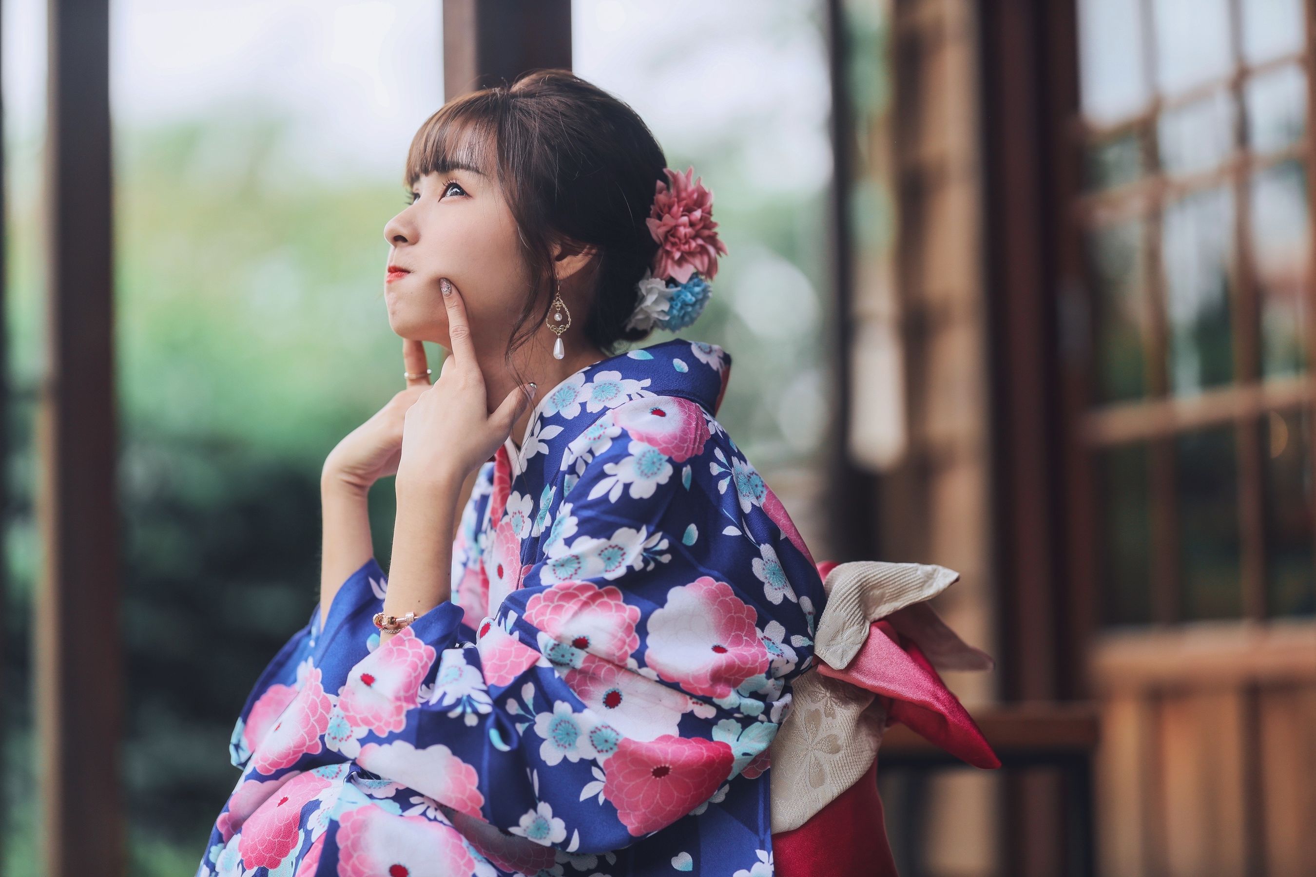 泥泥汝 - 神社巫女